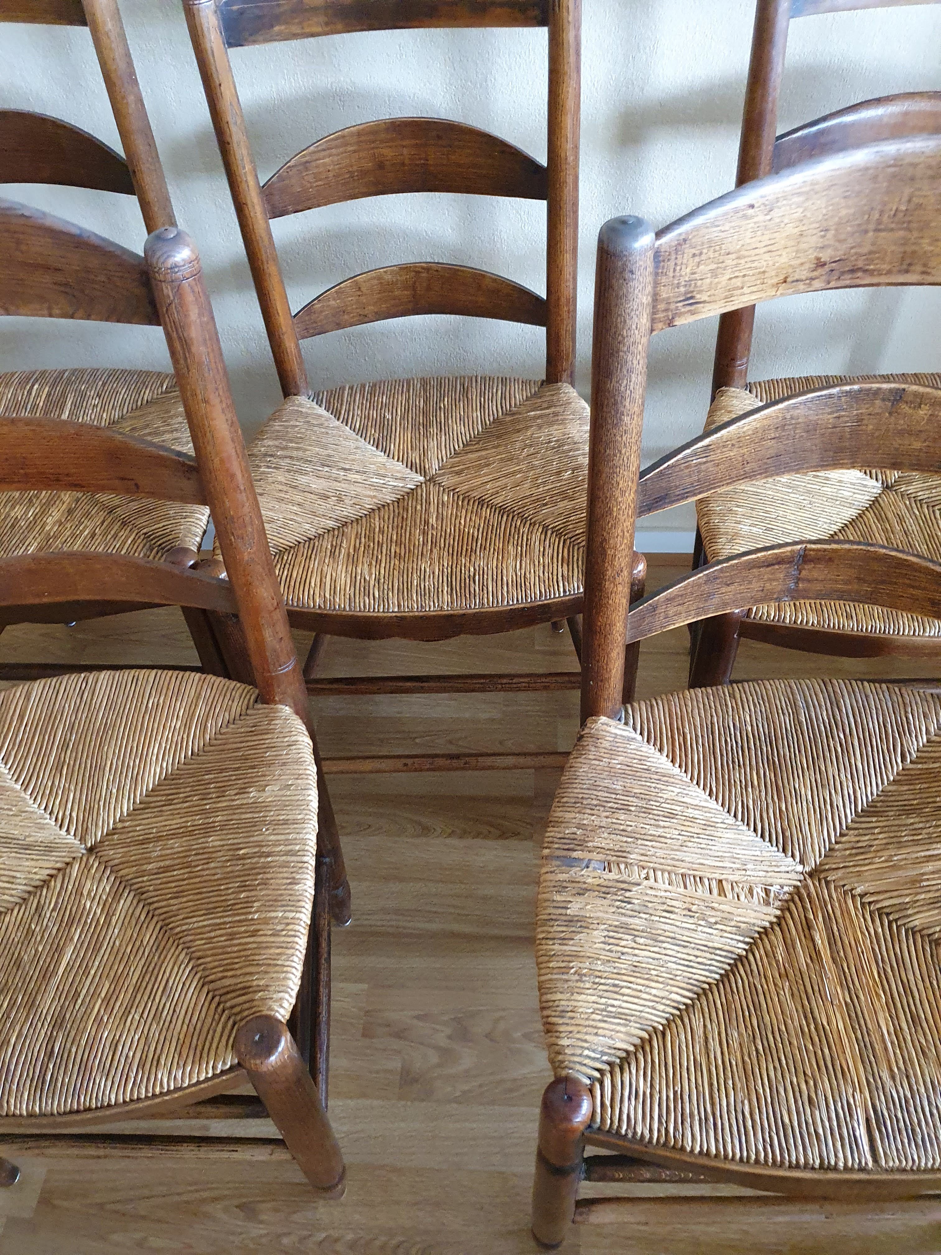 Antique mulched chairs