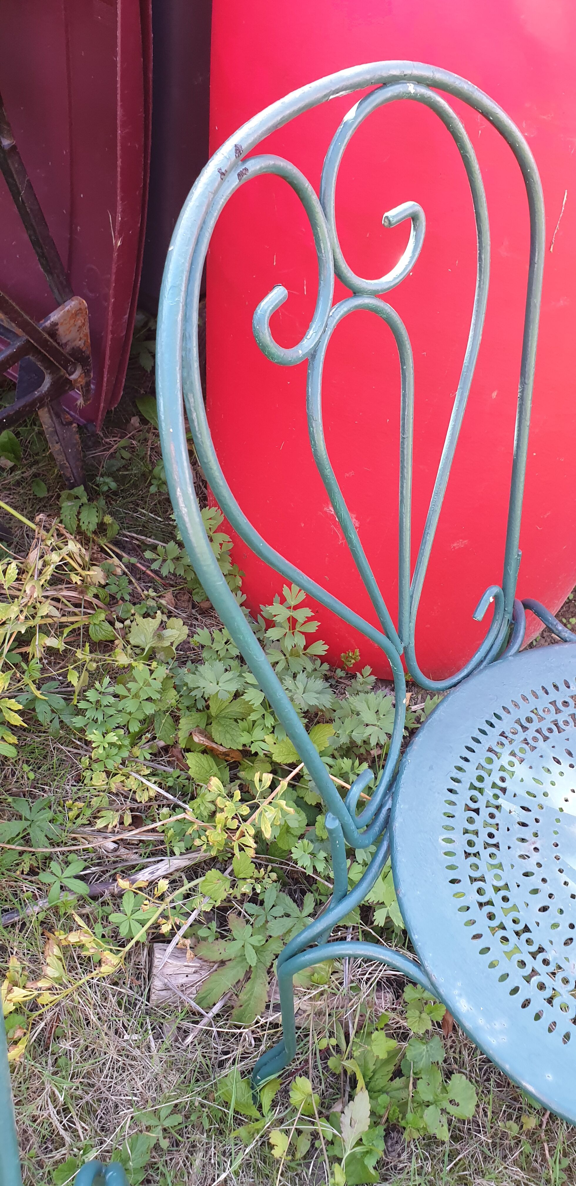 3 wrought iron garden chairs