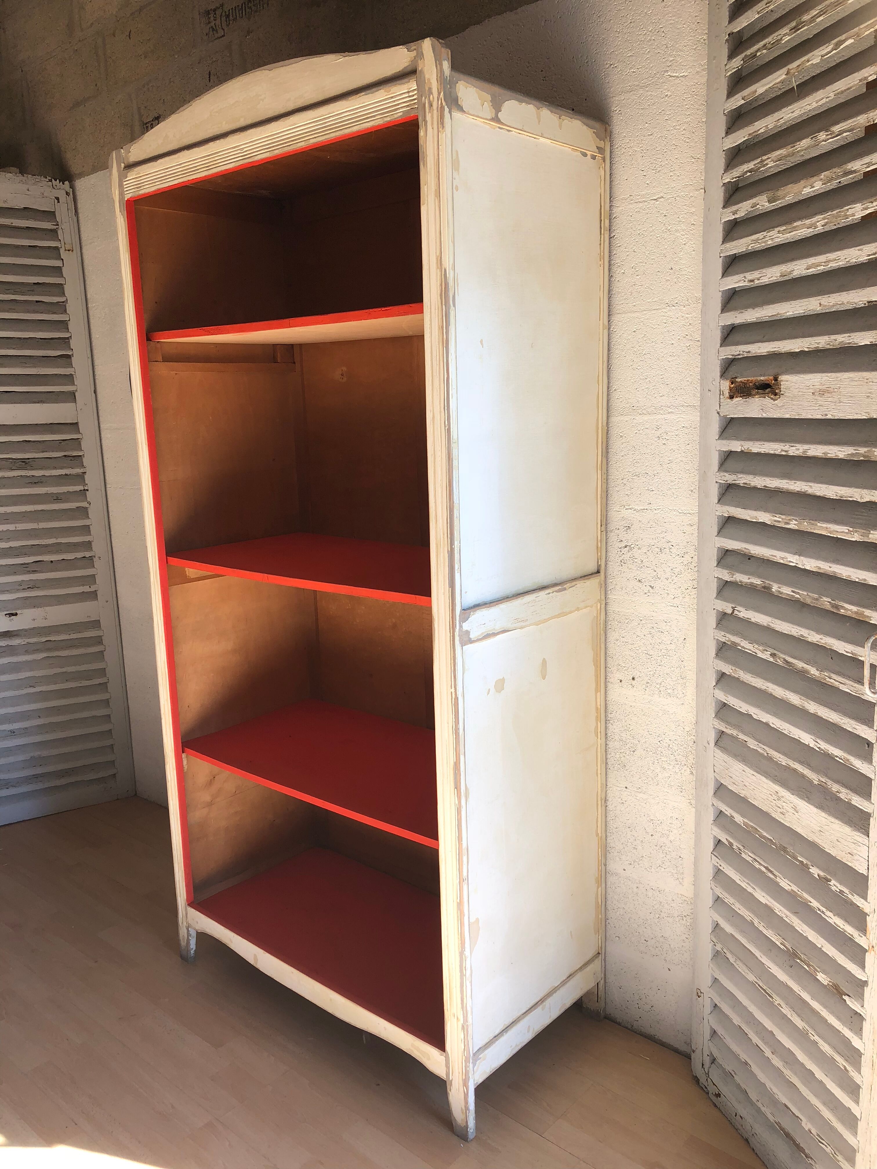 Vintage library
