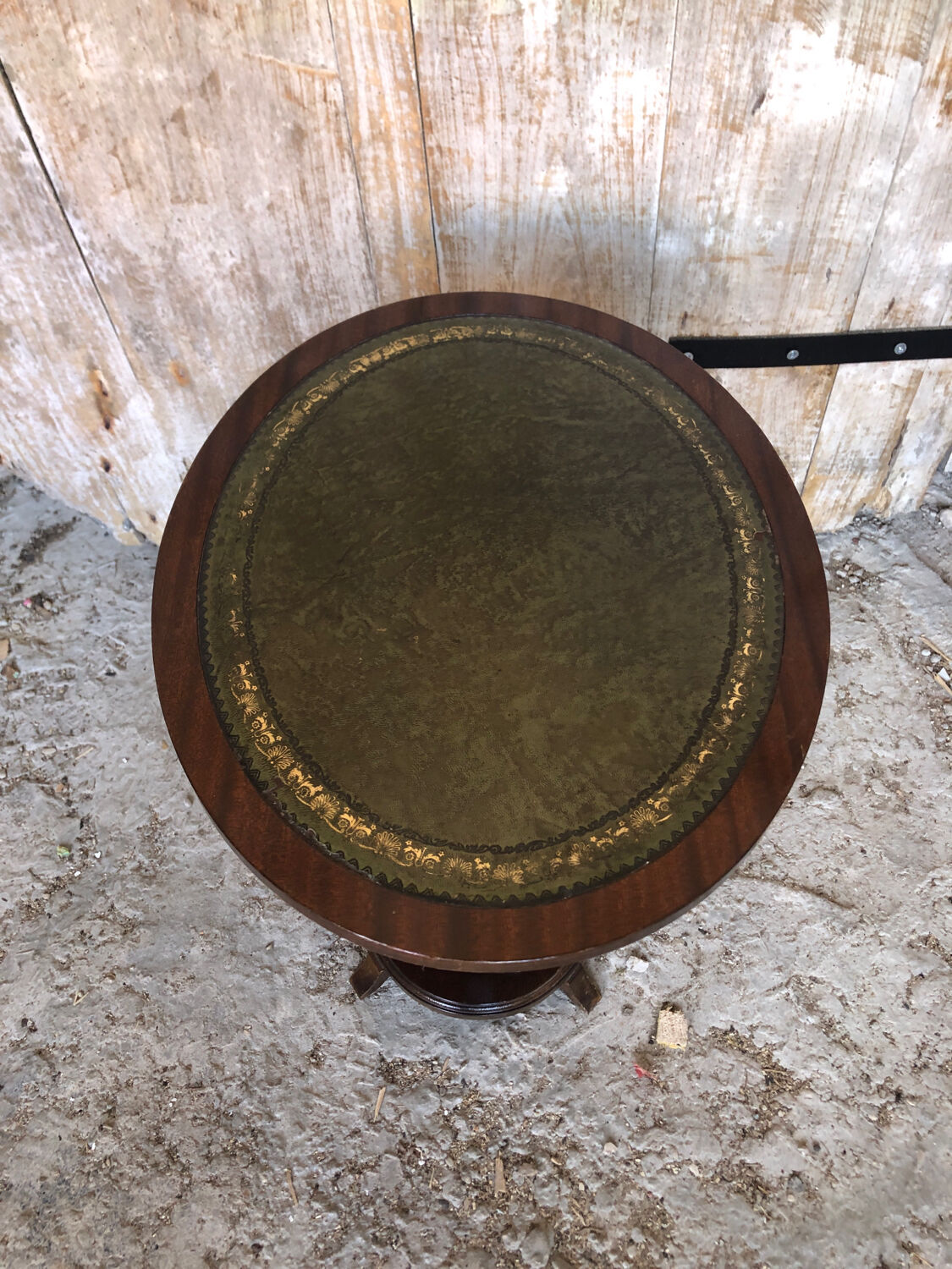 Fifth wheel side table violin wood vintage waffle tray