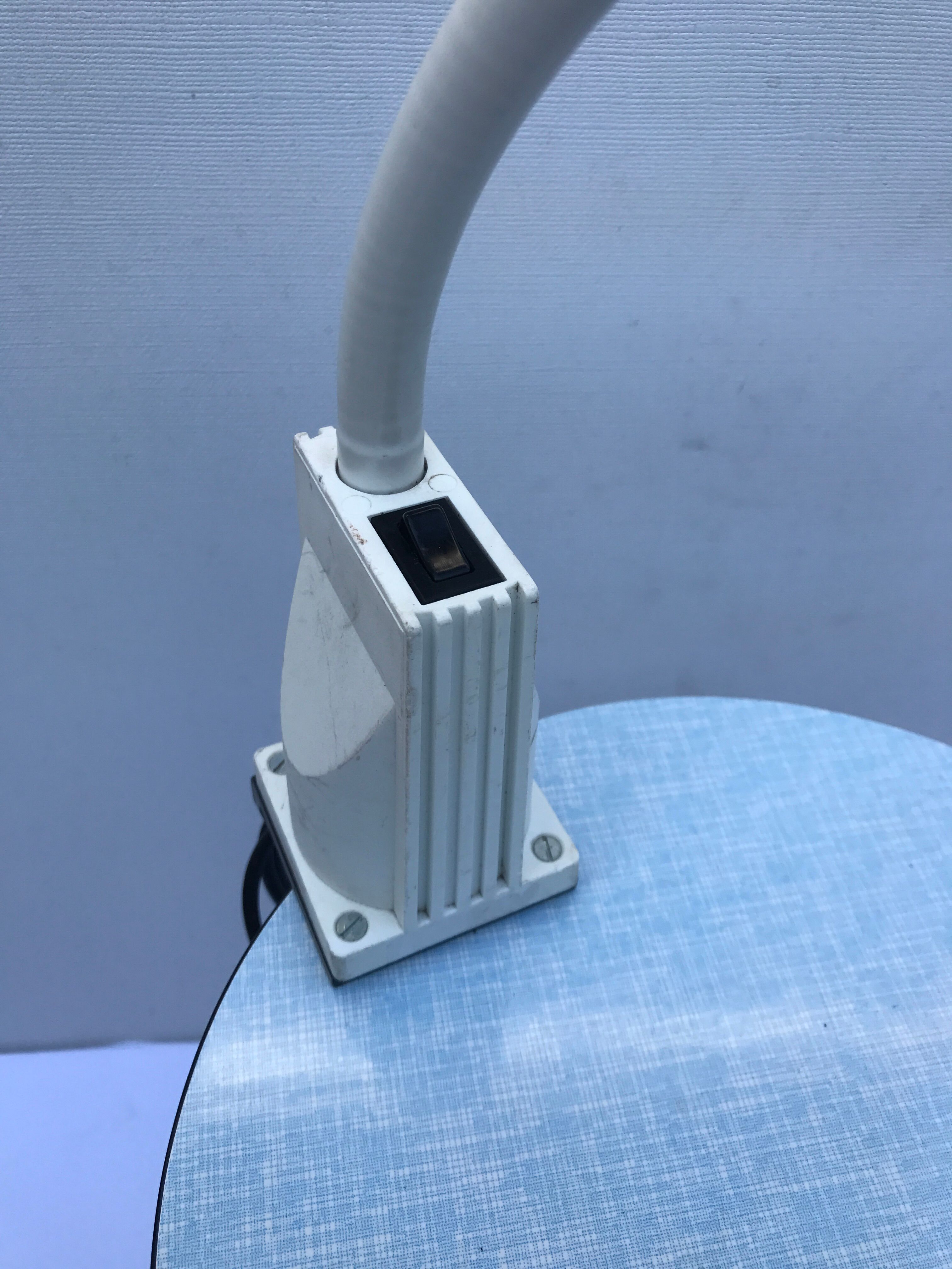 Lampe médicale architecte bras flexible & tête metal blanc