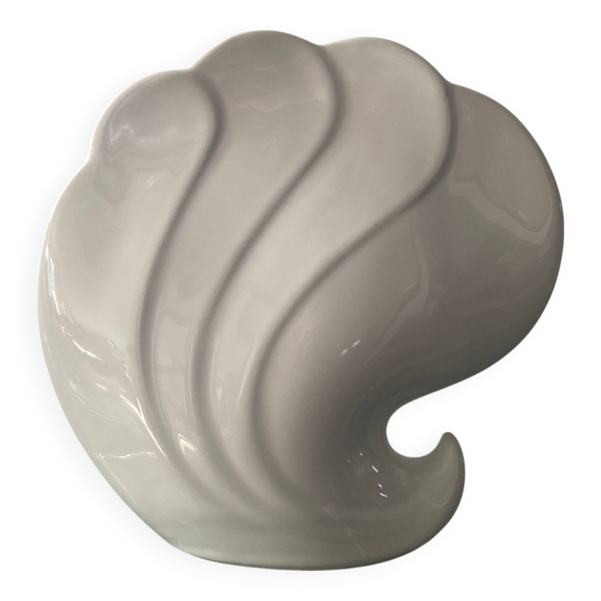 Vintage ceramic shell vase