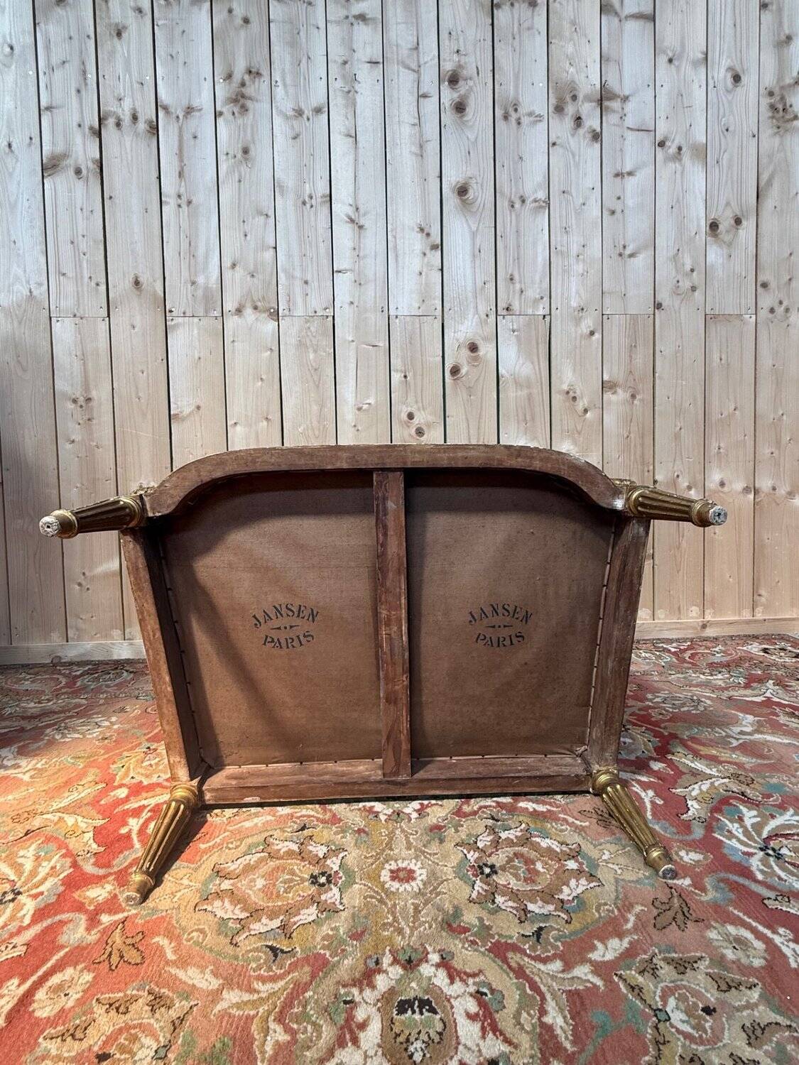 Fauteuil - Bergère à oreilles style Louis XVI "JANSEN"