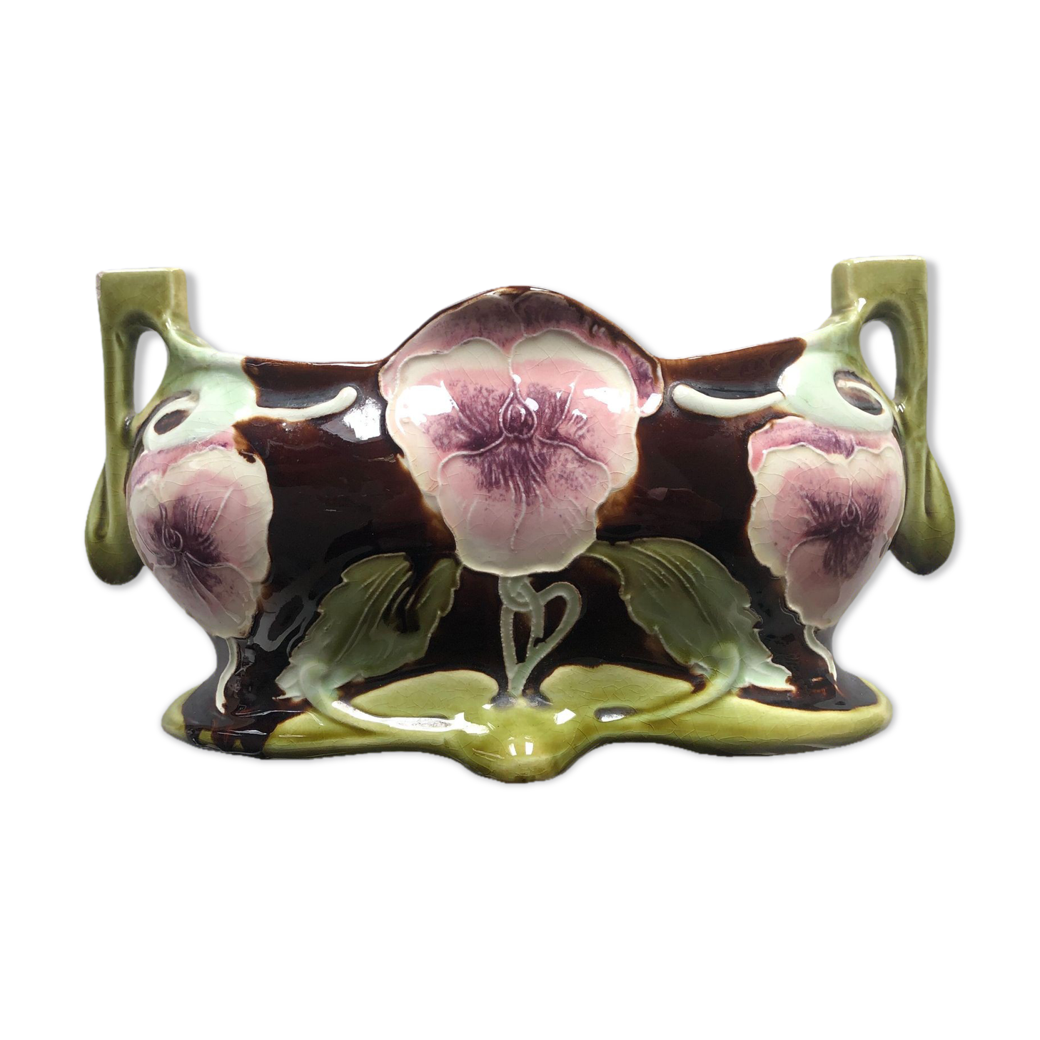 Art deco centerpiece