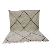 Azilal Berber rug in handmade wool 335 X 250 CM