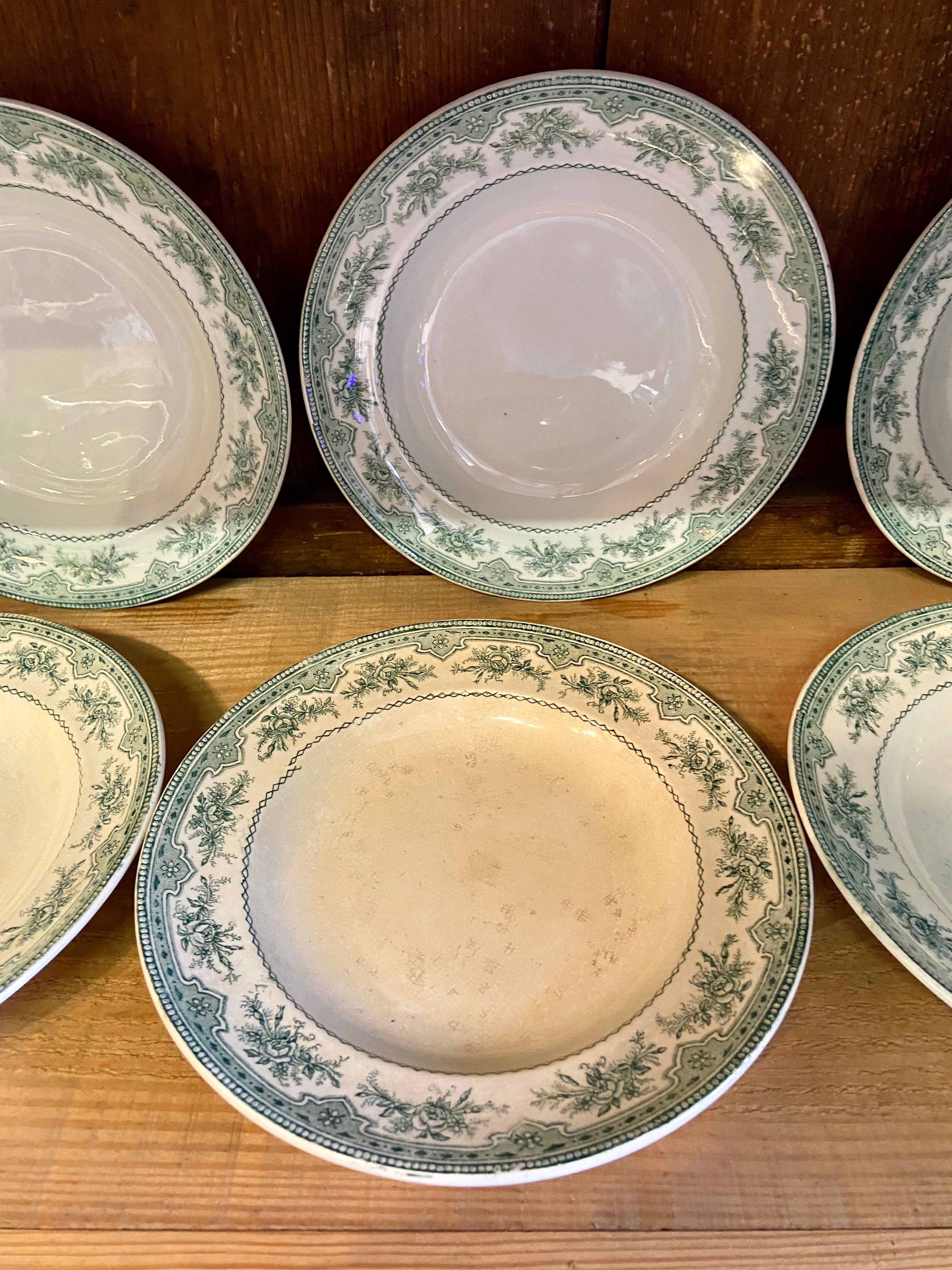 Lot green iron earth plates