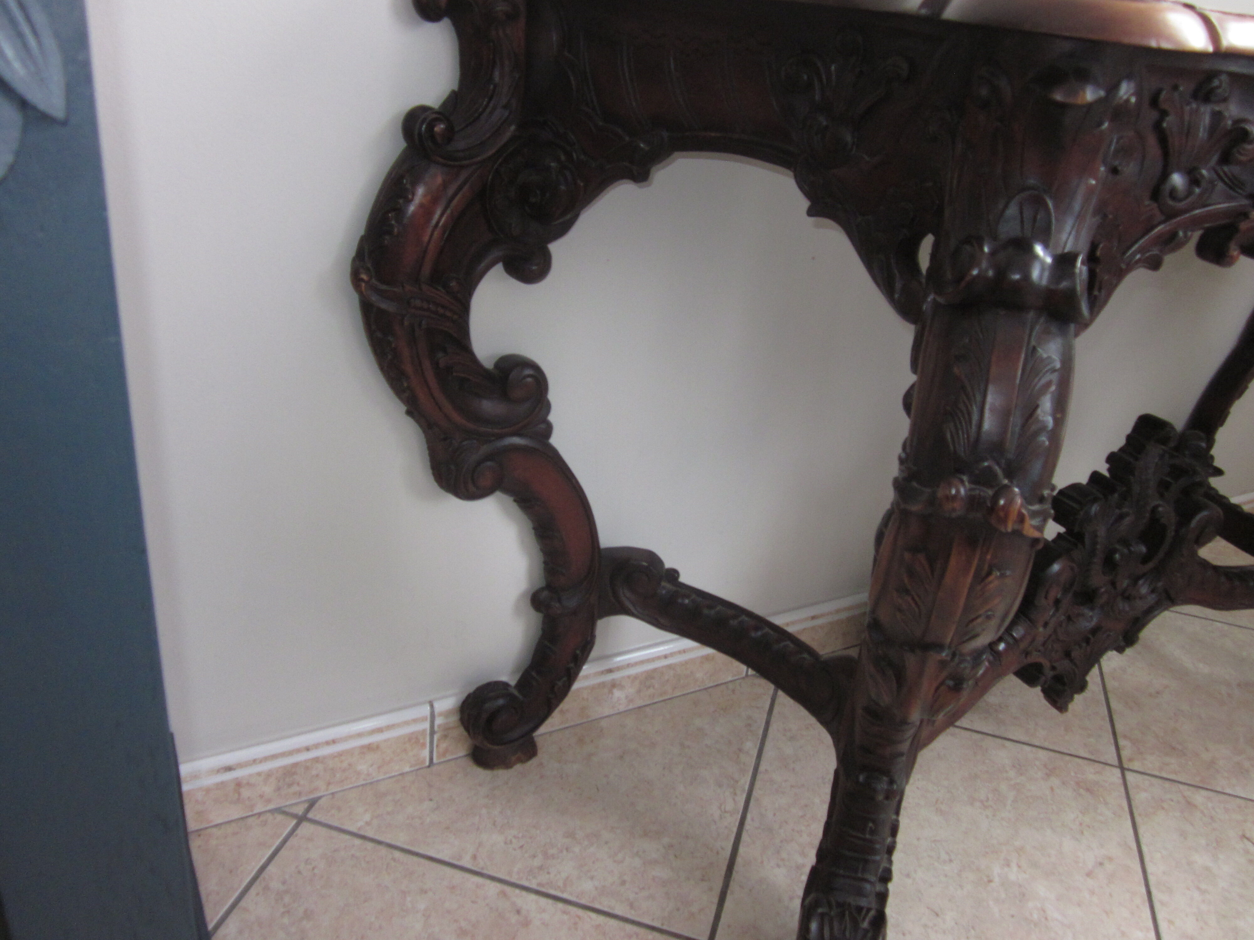 Rockery style console