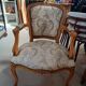 Fauteuil cabriolet de style Louis XV