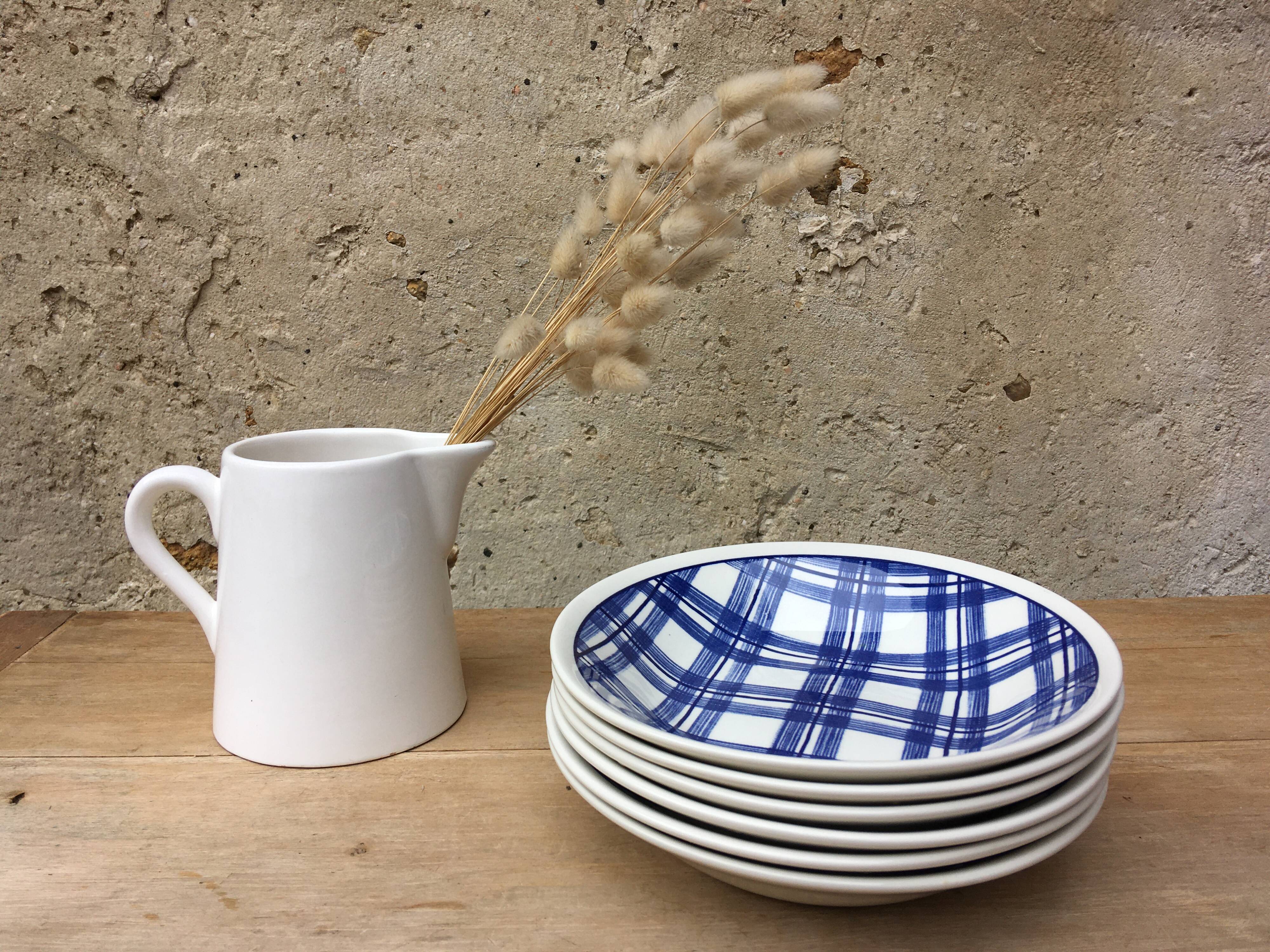 Scottish blue hollow plates