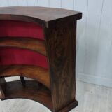 Brutalistic bar counter in solid elm