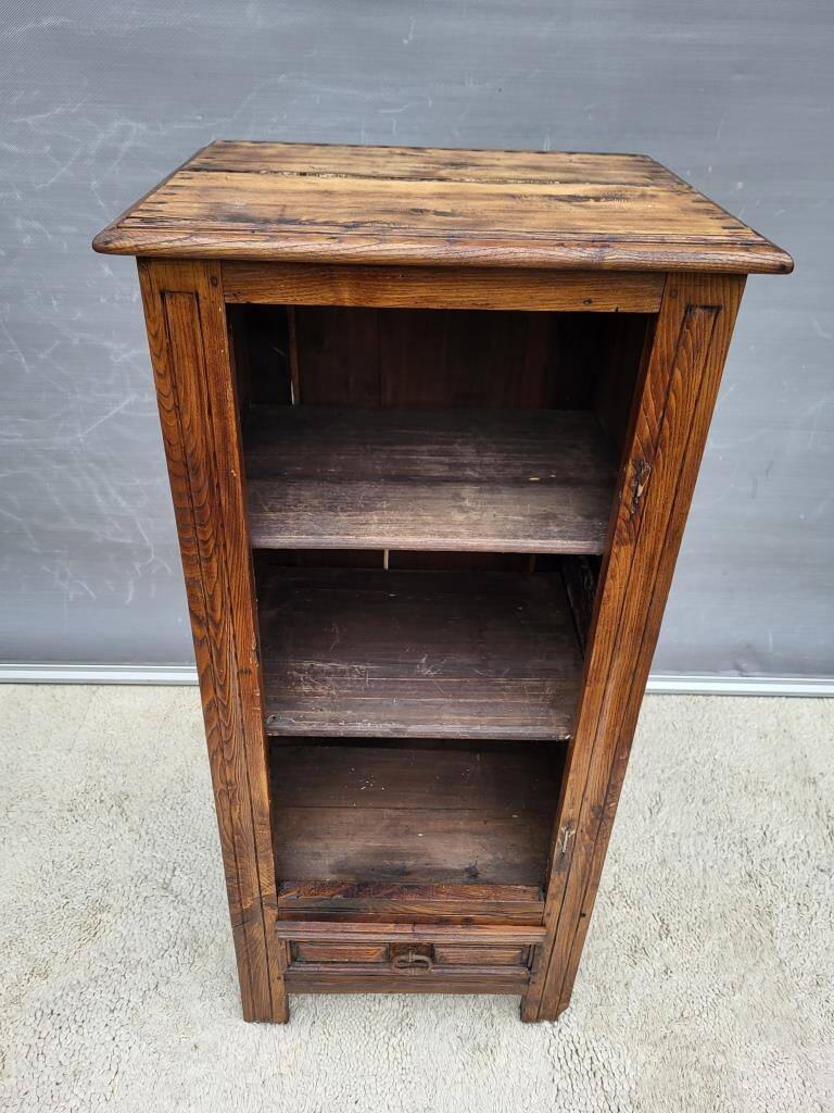 Small country unit with 3 shelves 19th century "in its own juice"