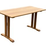 Vintage shaker dining table in oak minimalist design 70's