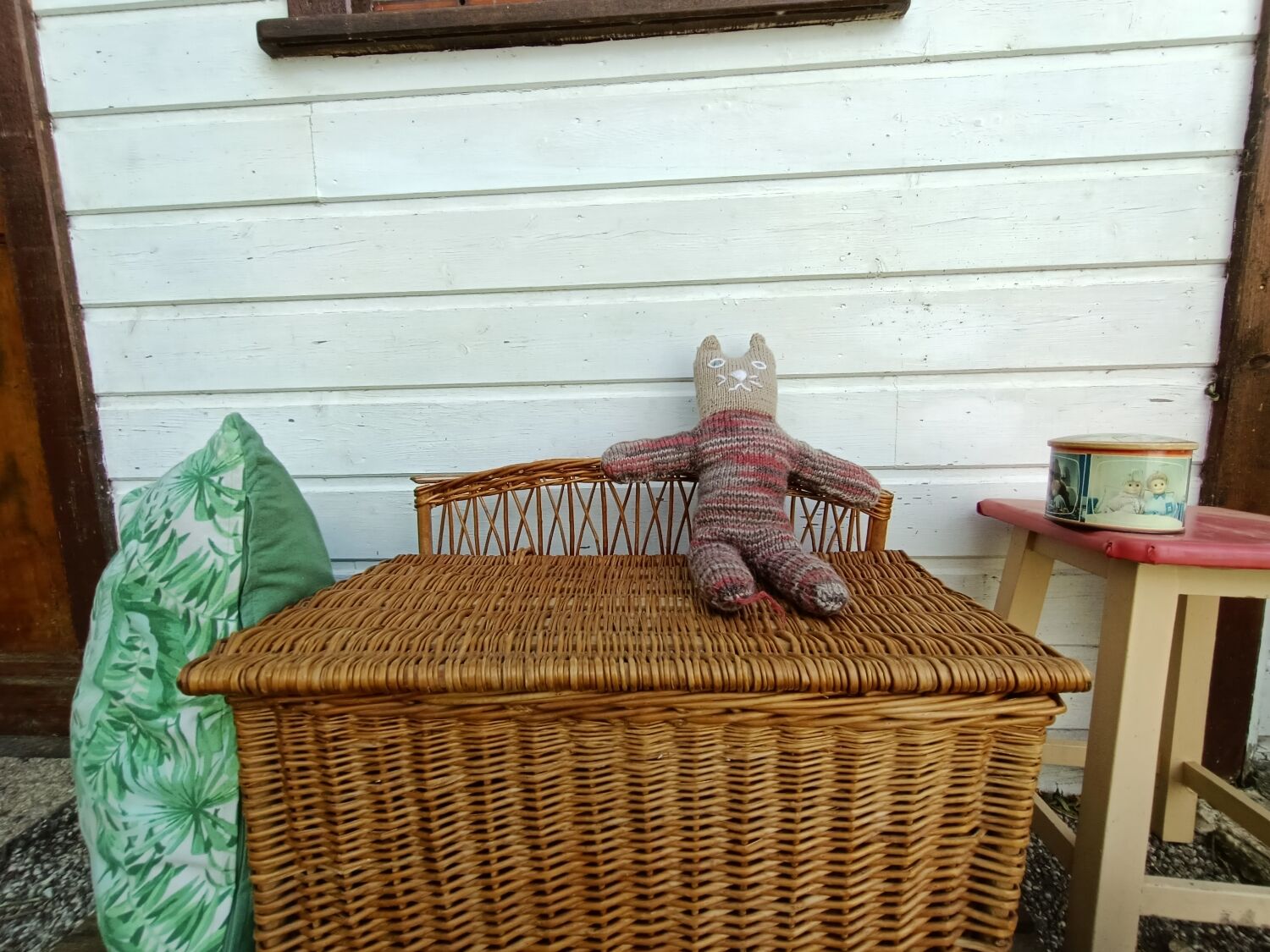 Coffre à jouets en osier