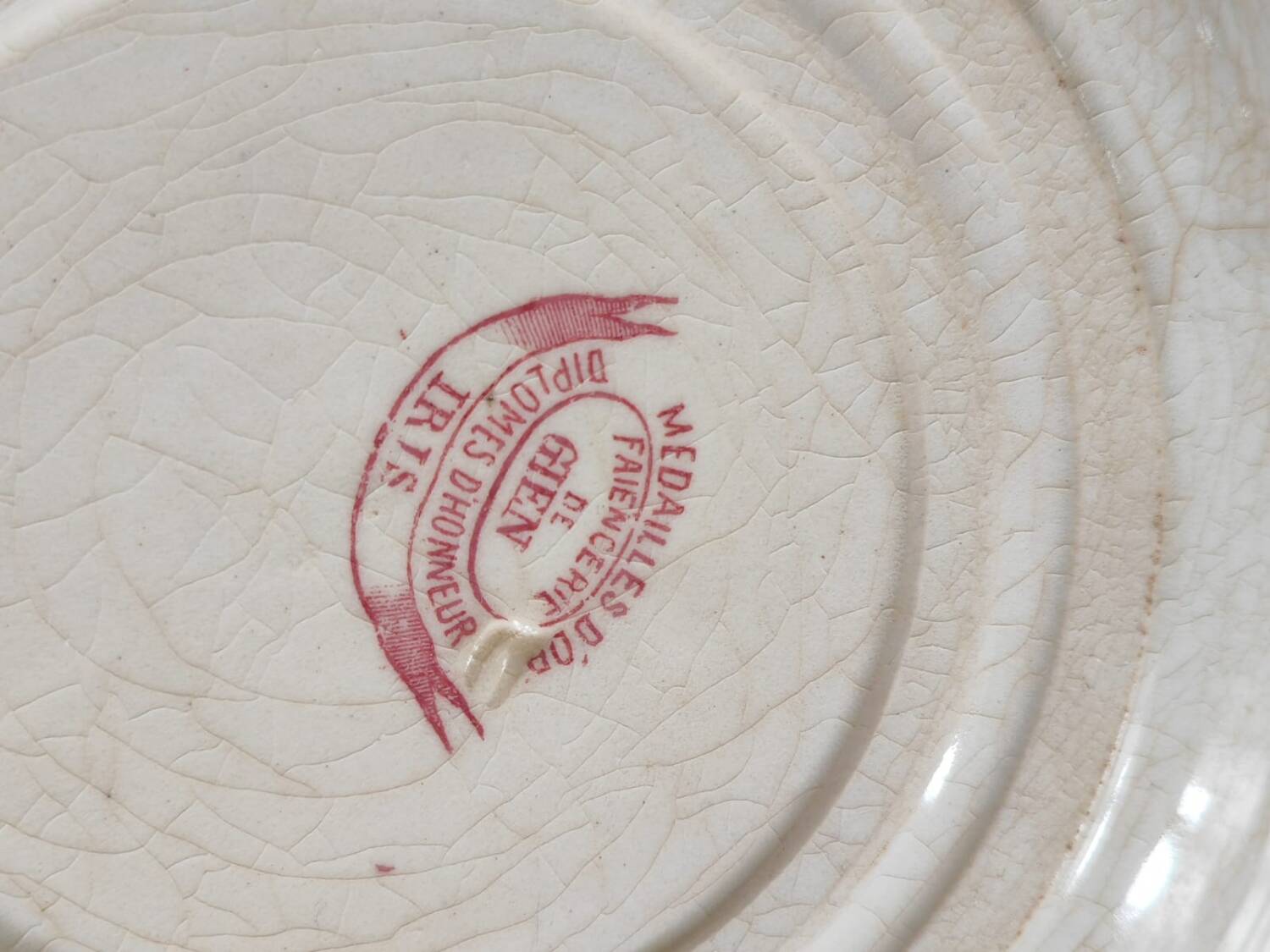 2 Iris iron earth plates