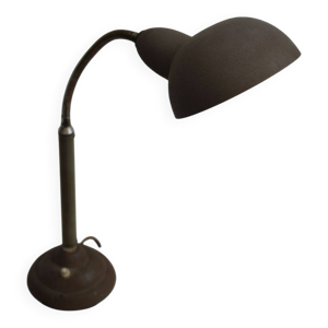 Lampe à poser en métal