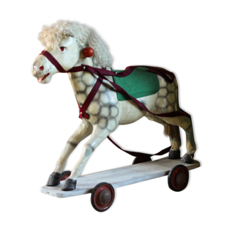 Horse with wheels in boiled cardboard, leather, felt, natural hair