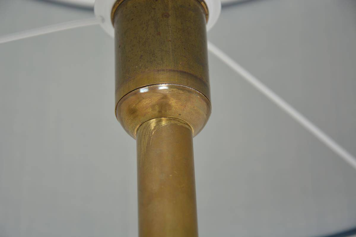 Lampadaire vintage, datant des années 60.