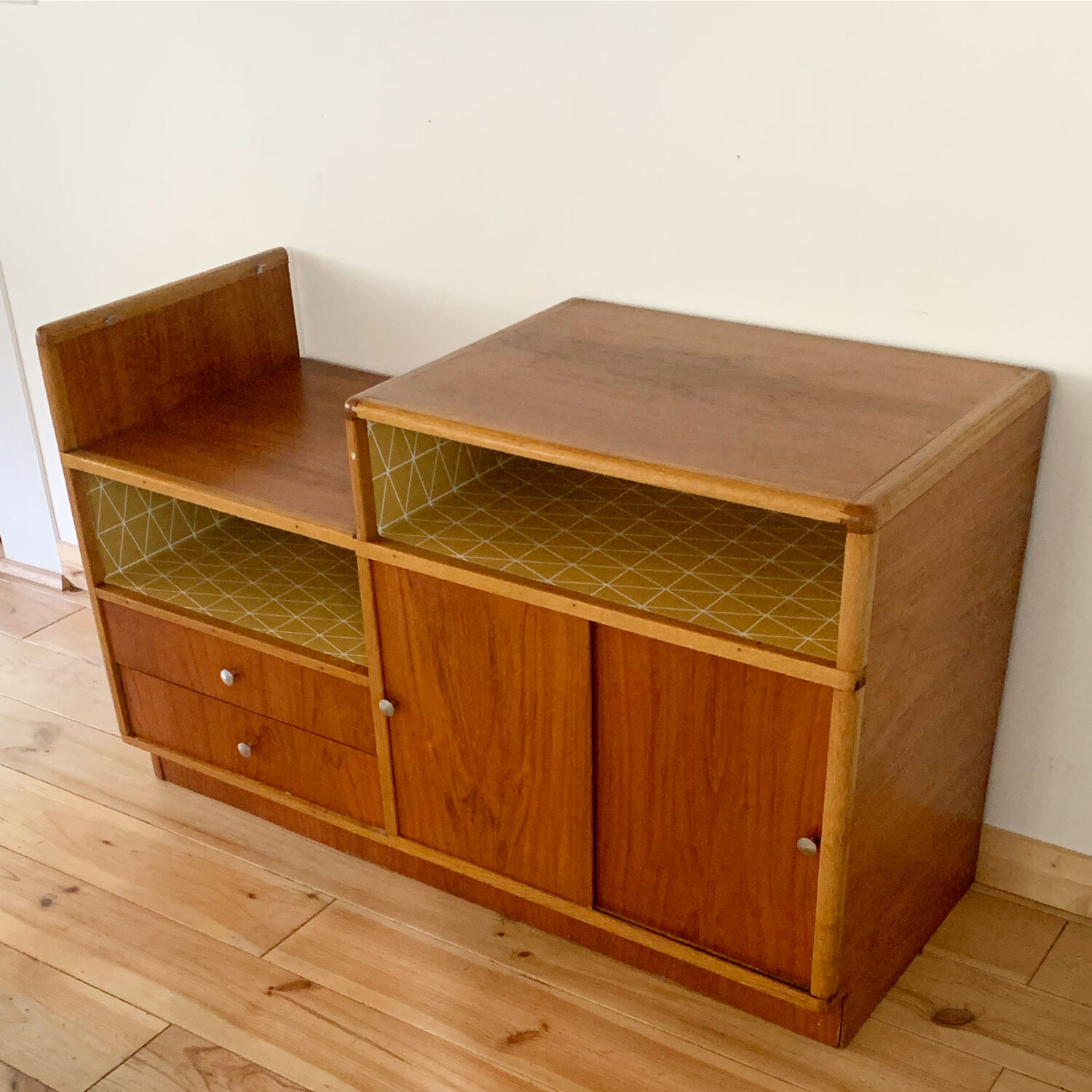 Meuble télé des années 50