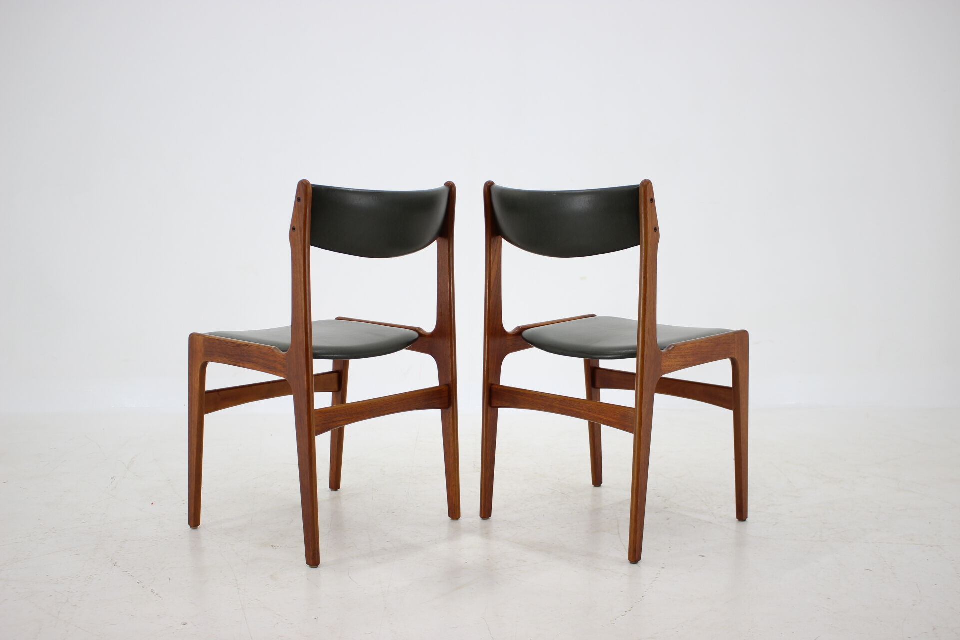 Ensemble de 6 chaises de salle à manger danoises en teck/cuir, années 1960