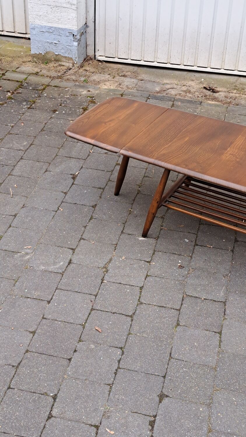 Table basse Ercol avec deux rallonges
