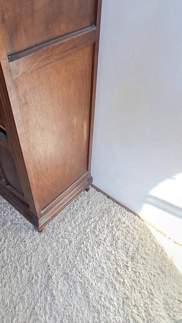 Parisian wardrobe - showcase spirit