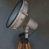Industrial lamp on a tripod