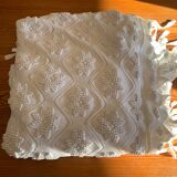 Ancien couvre lit au crochet