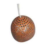 Openwork suspension in wood