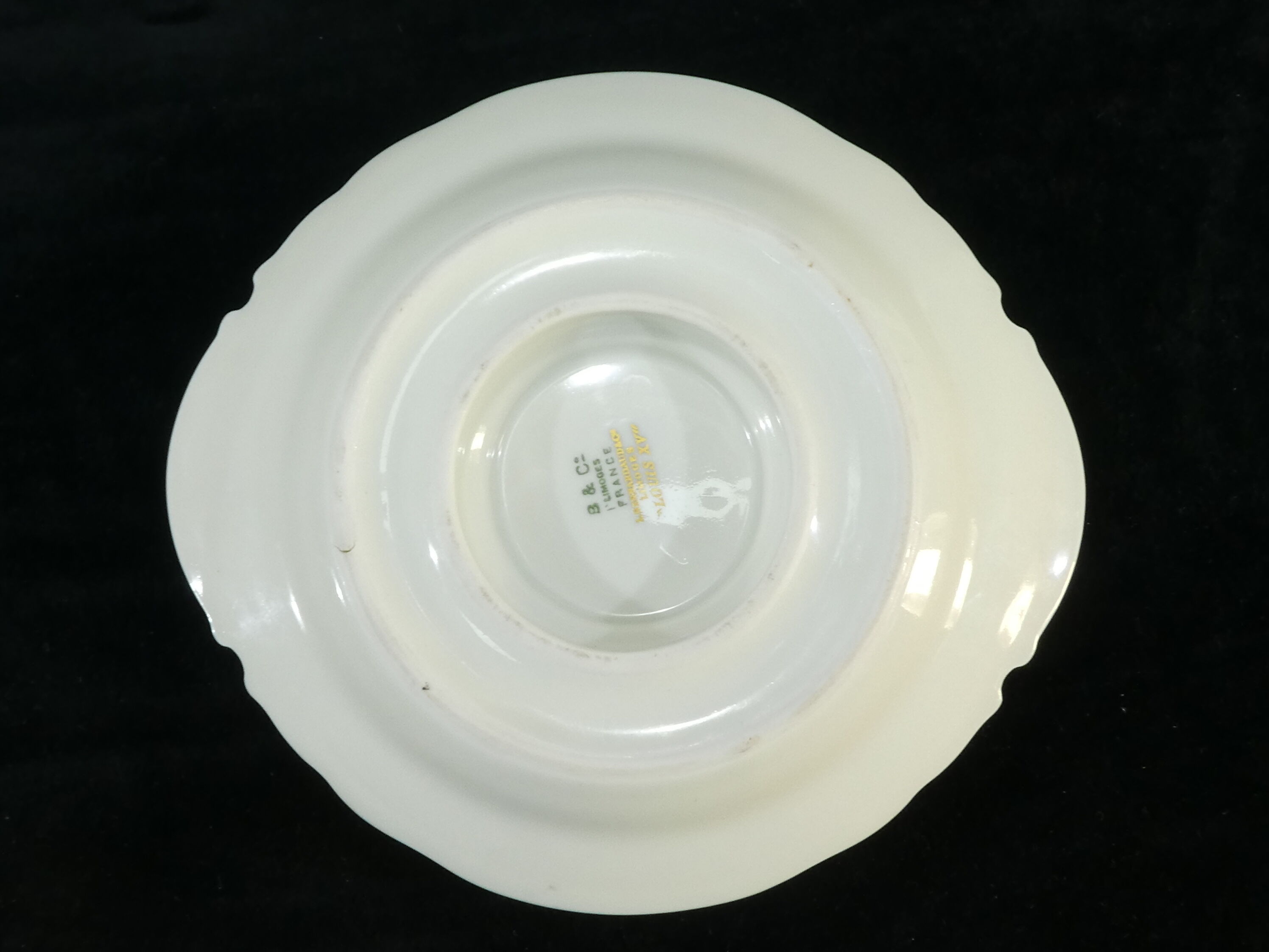 Porcelain sauciere from Limoges Bernardaud model louis xv