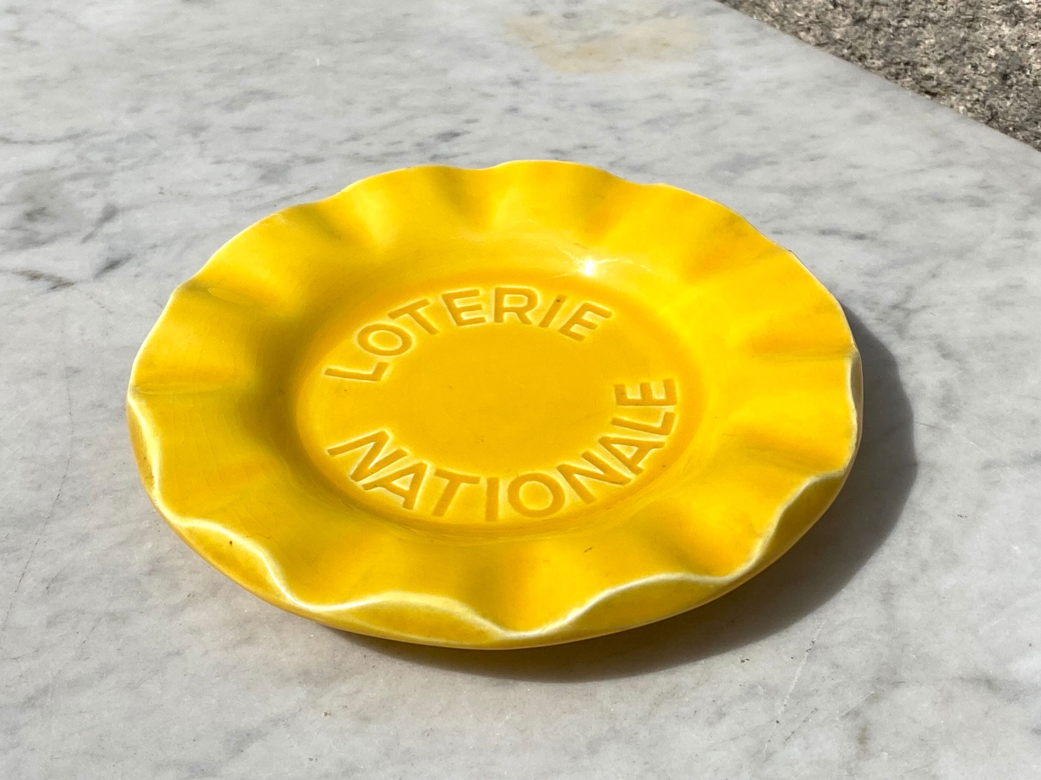 Empty cup ceramic pocket St Clément yellow National Lottery vintage 60s