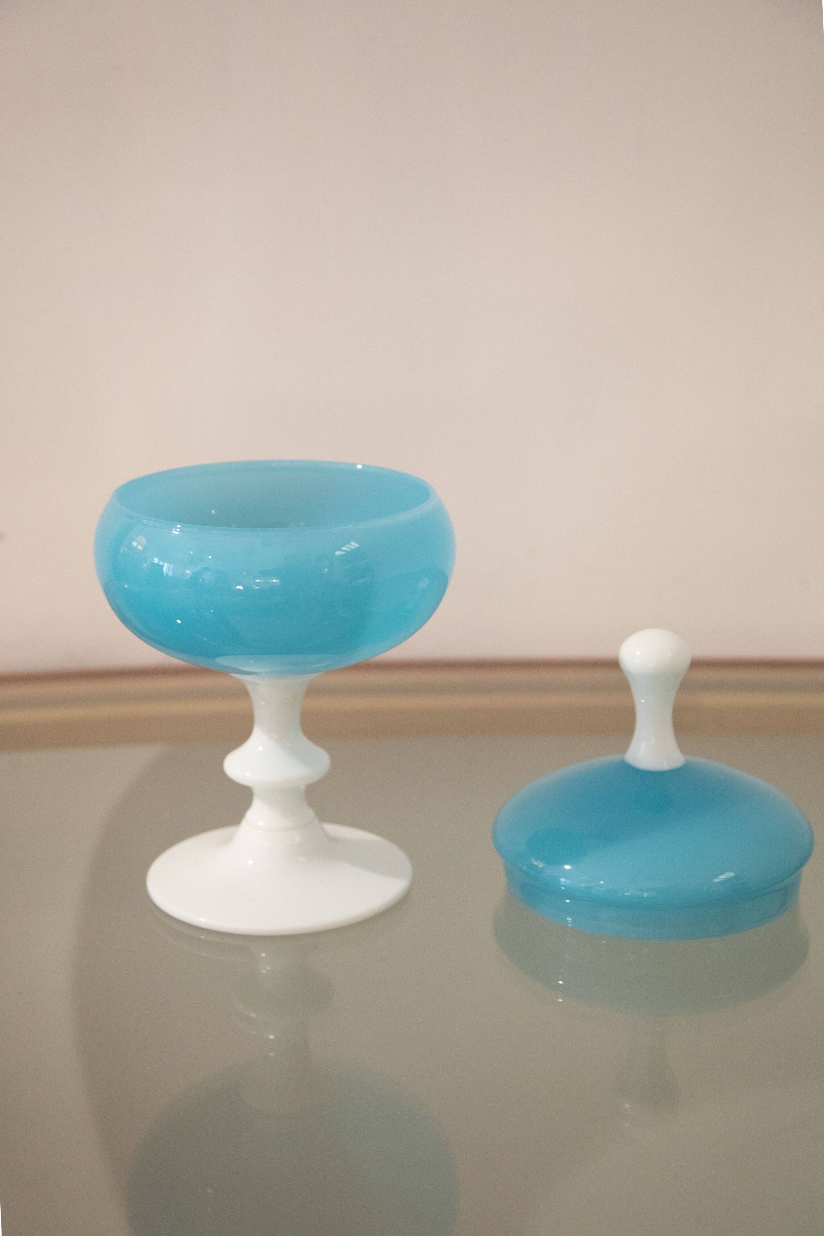 Opaline box blue white