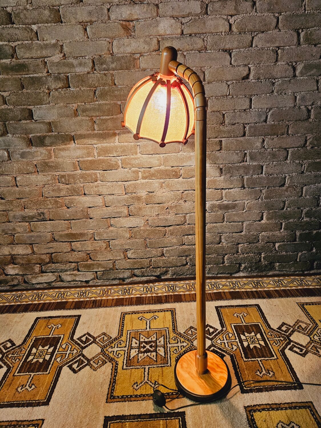 80s floor lamp