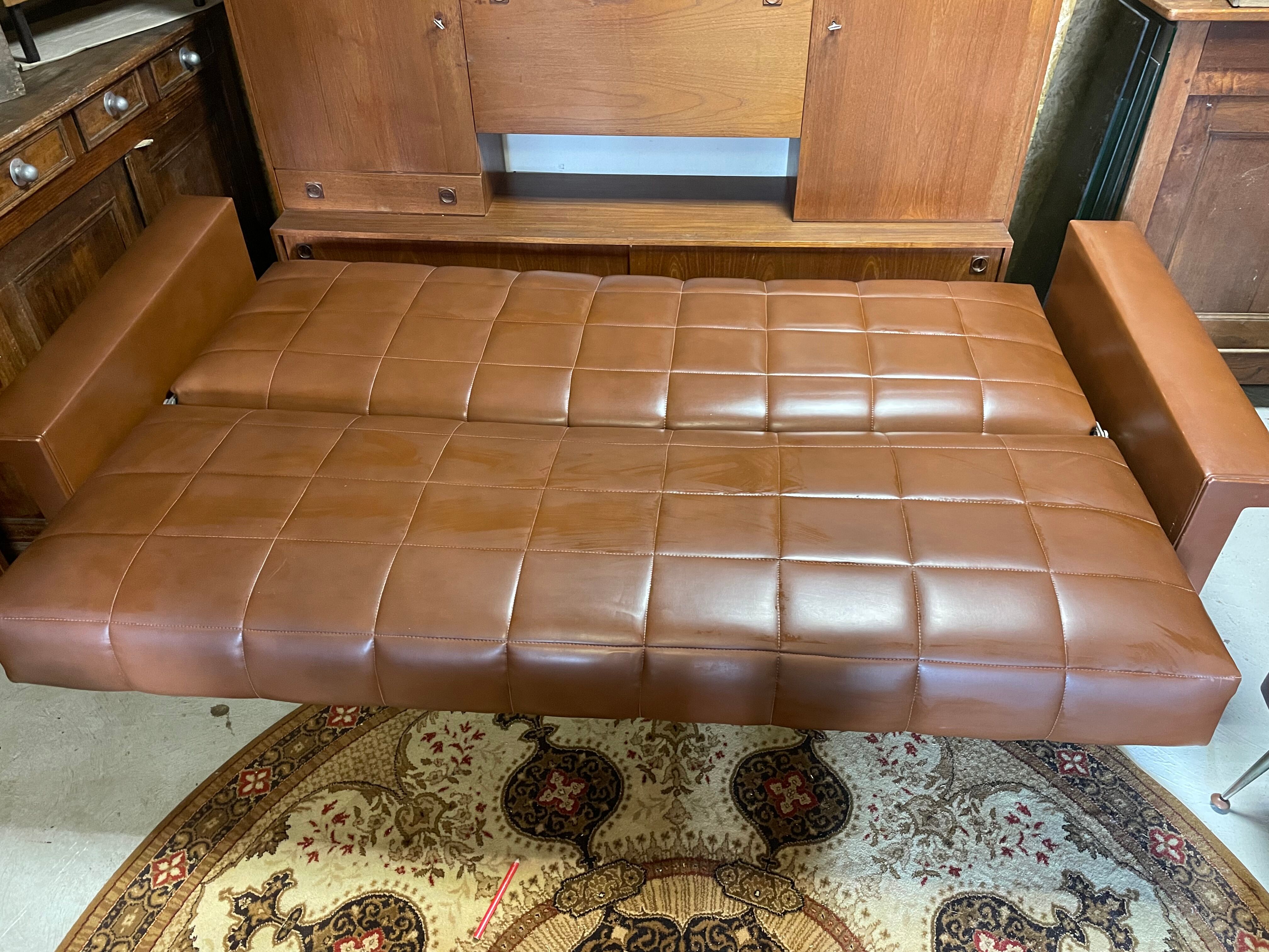 Set sofa daybed and armchair skaï vintage year 50