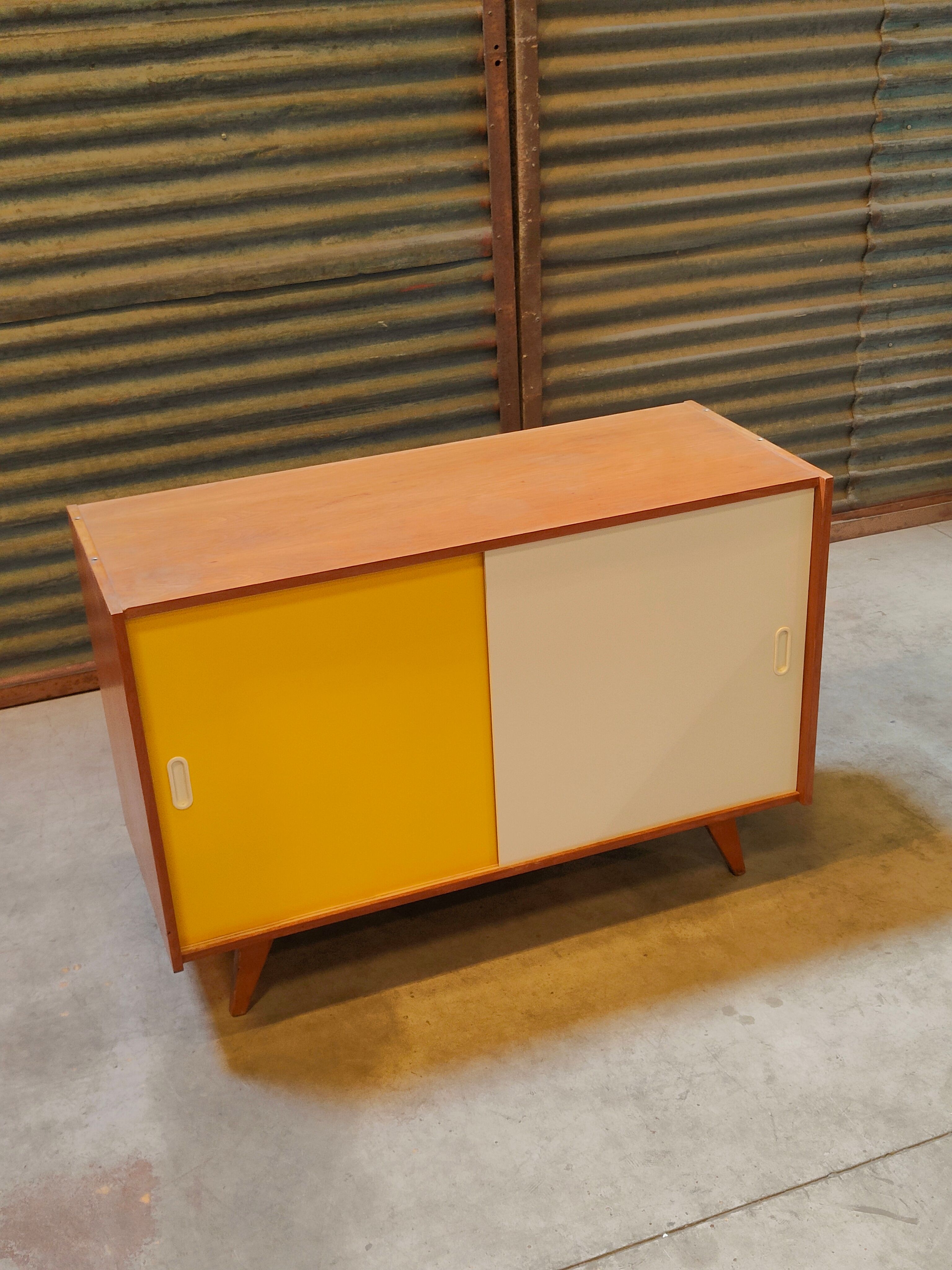 Buffet U 452 Yellow by Jiri Jiroutek for Interier Praha 1960