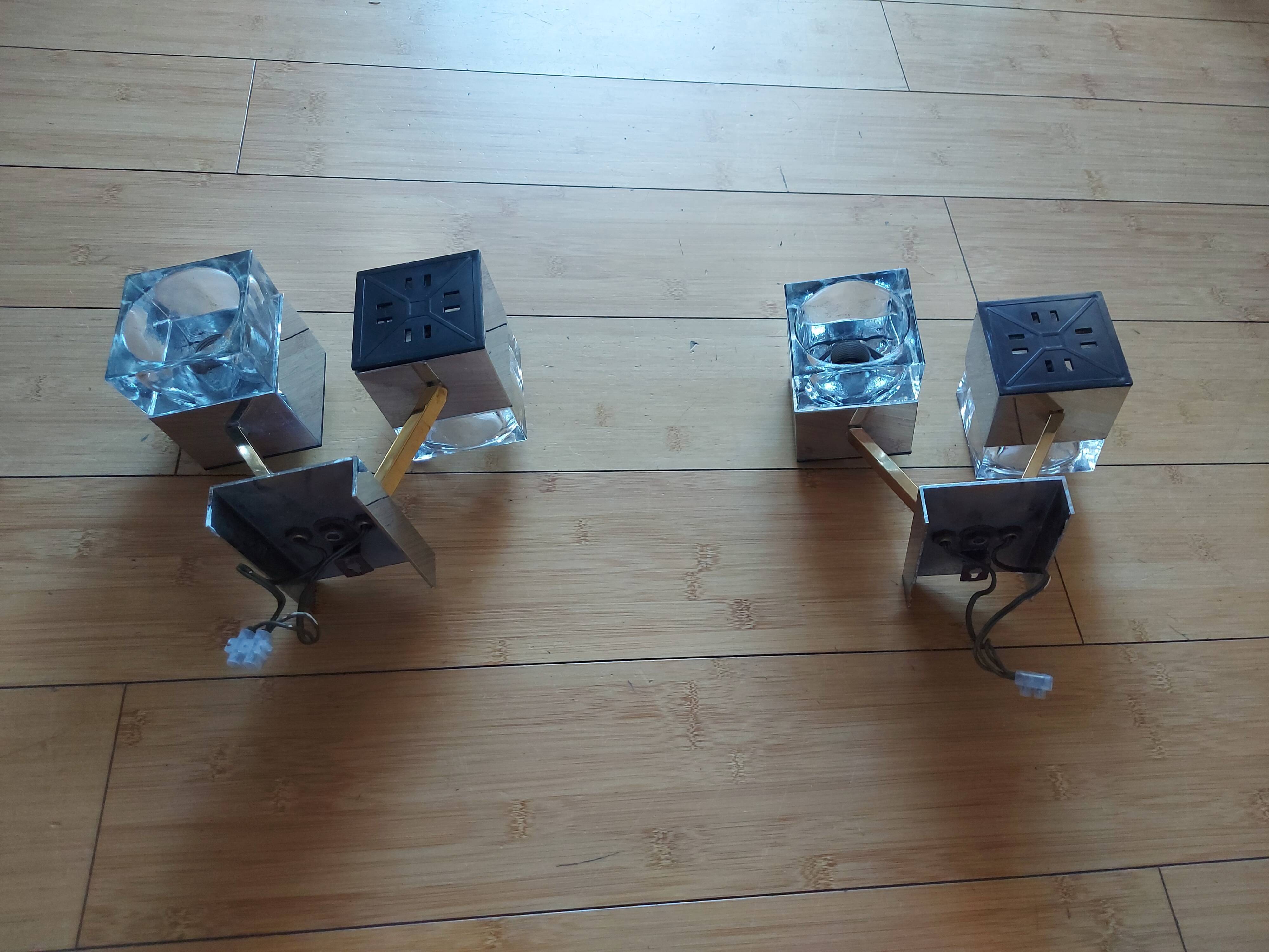 Paire d'appliques années 70, Sciolari