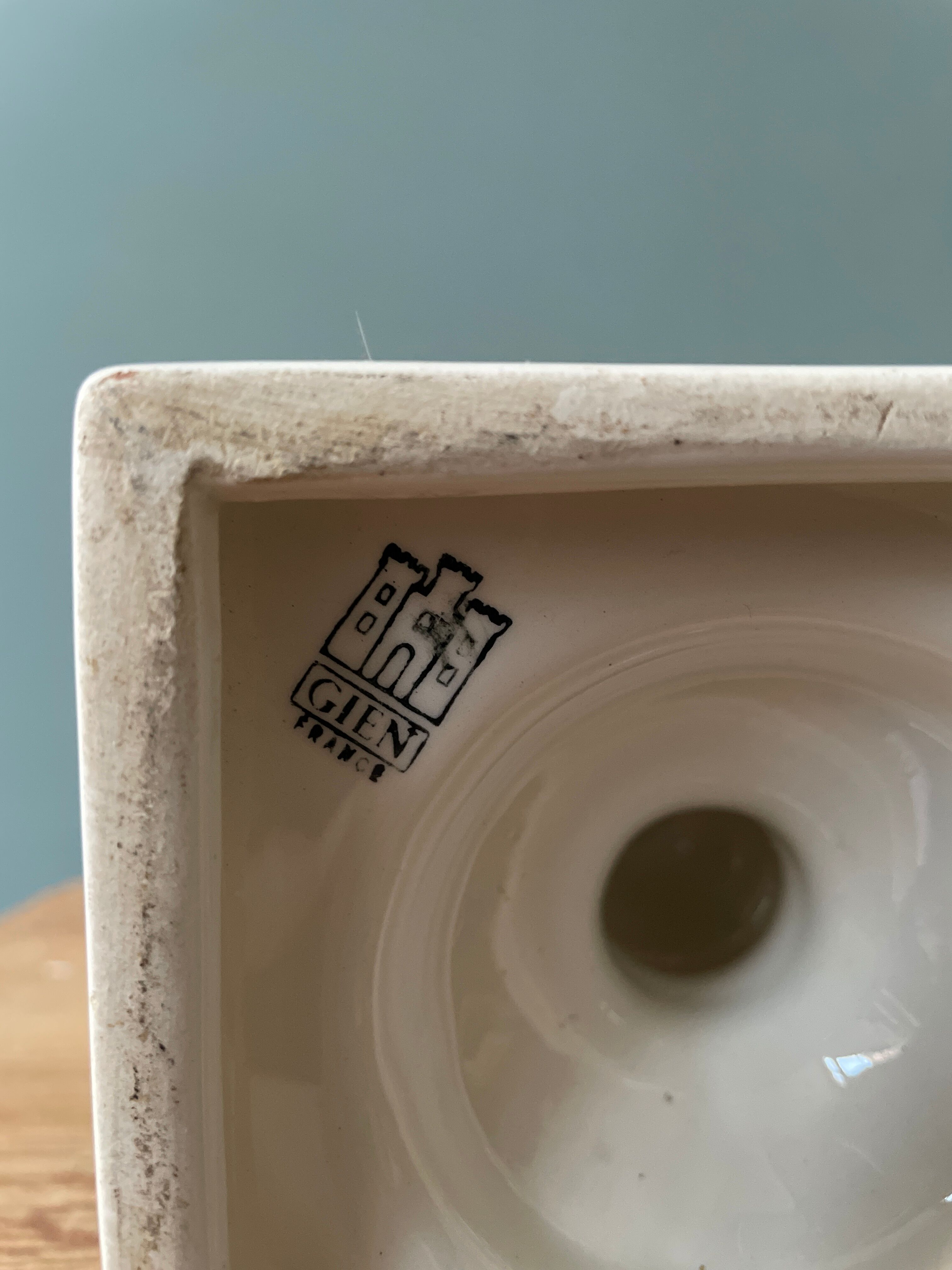 Medici vase in earthenware from Gien France