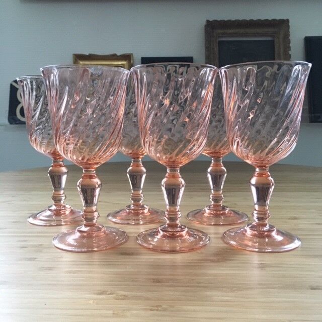 Lot of 6 pink glass walking glasses