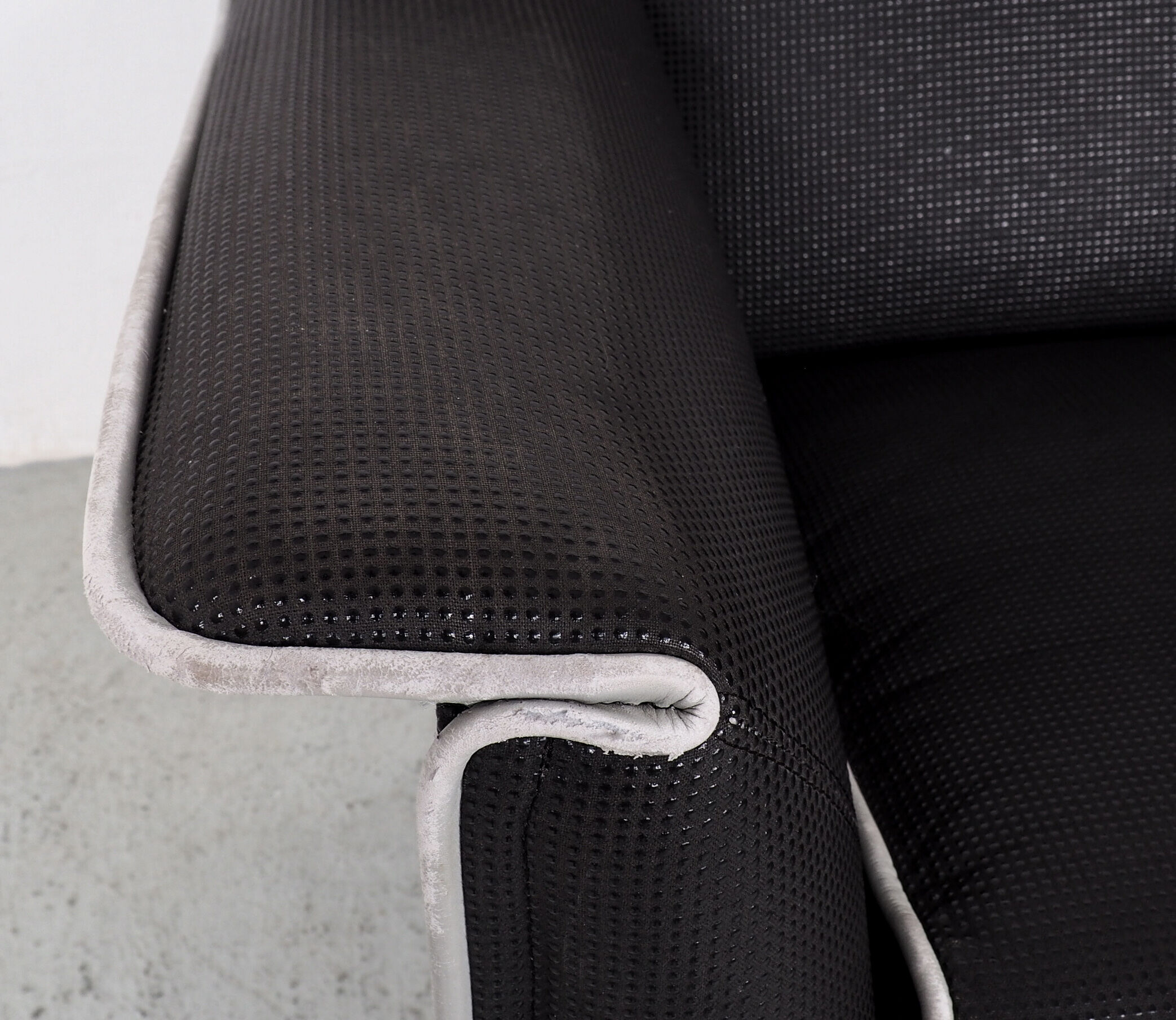 B&B Italia Lauriana black lounge chair, 1970s