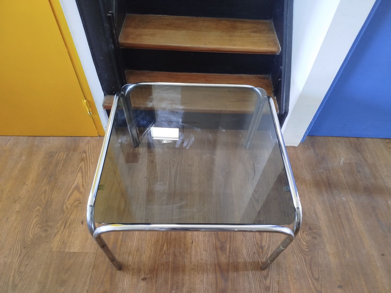 Italian design coffee table with chrome metal and smoked glass from the 1970s.