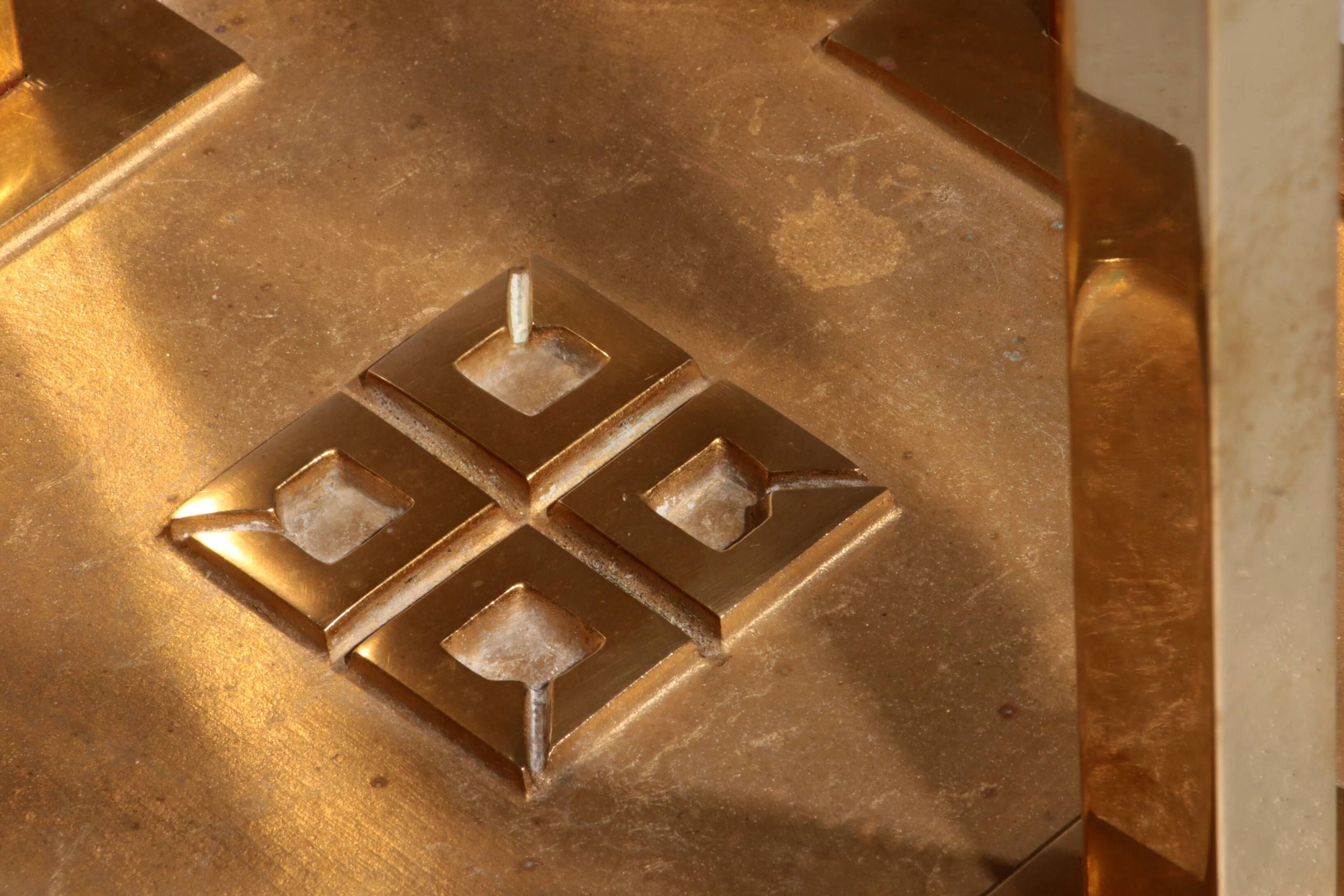Peter Ghyczy T18 side tables, 1970s design polished brass (40x40x52)