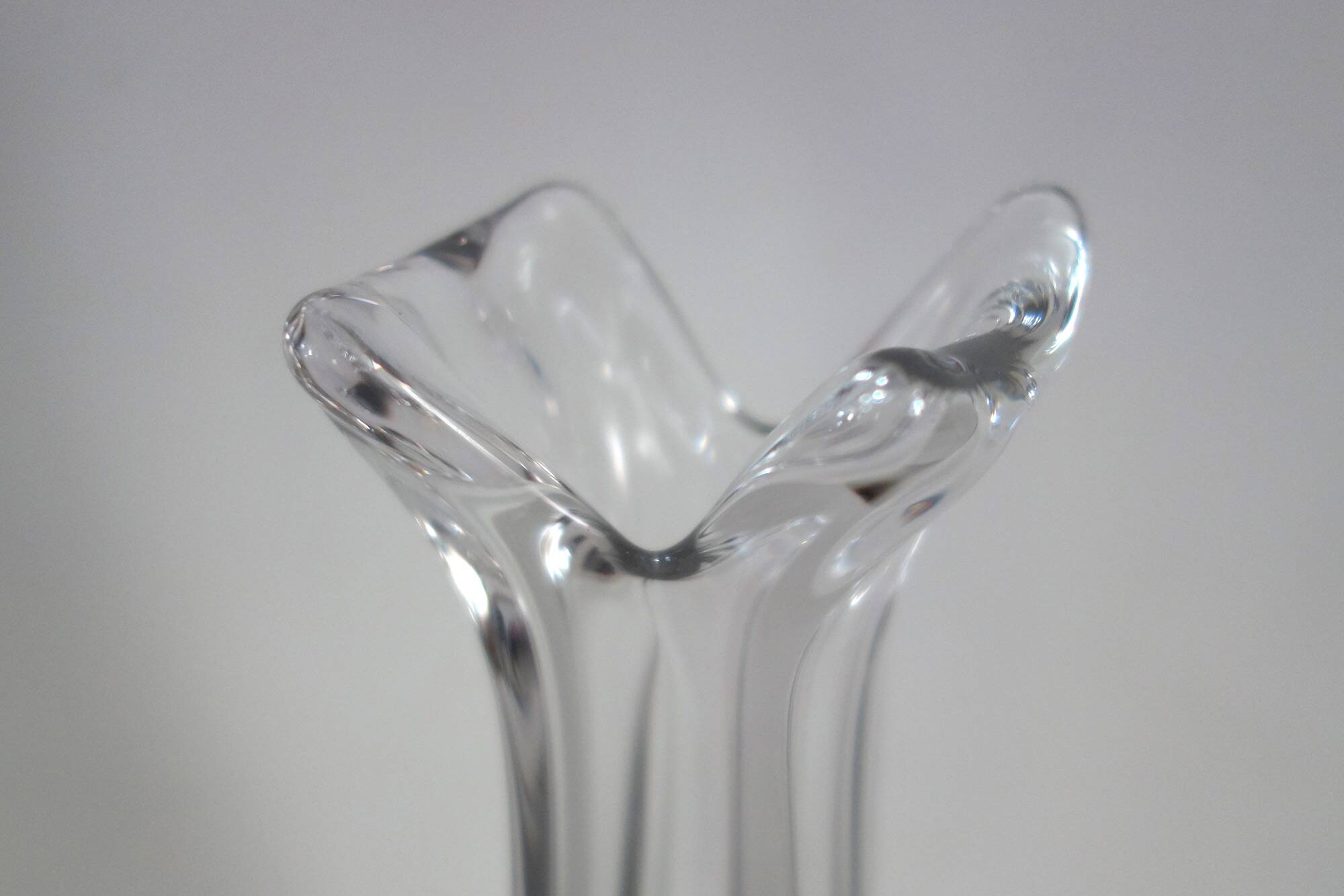Large Daum crystal soliflore vase H32cm