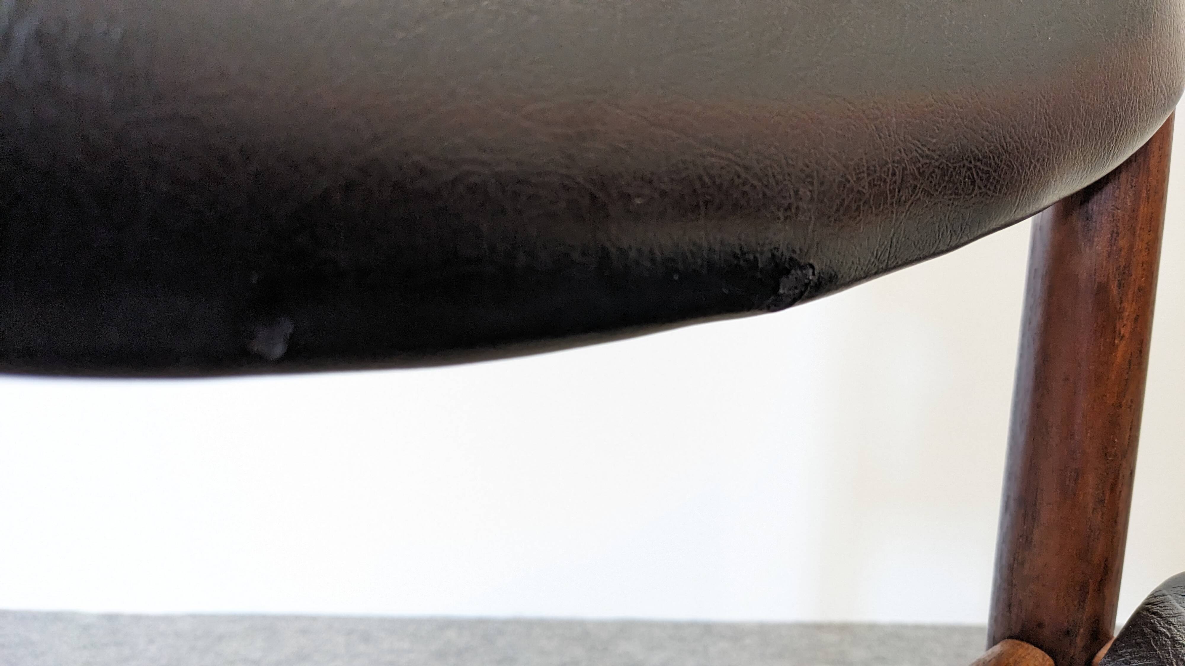 Set of 4 teak chairs by Finn Juhl for France & Son, Denmark 1960.