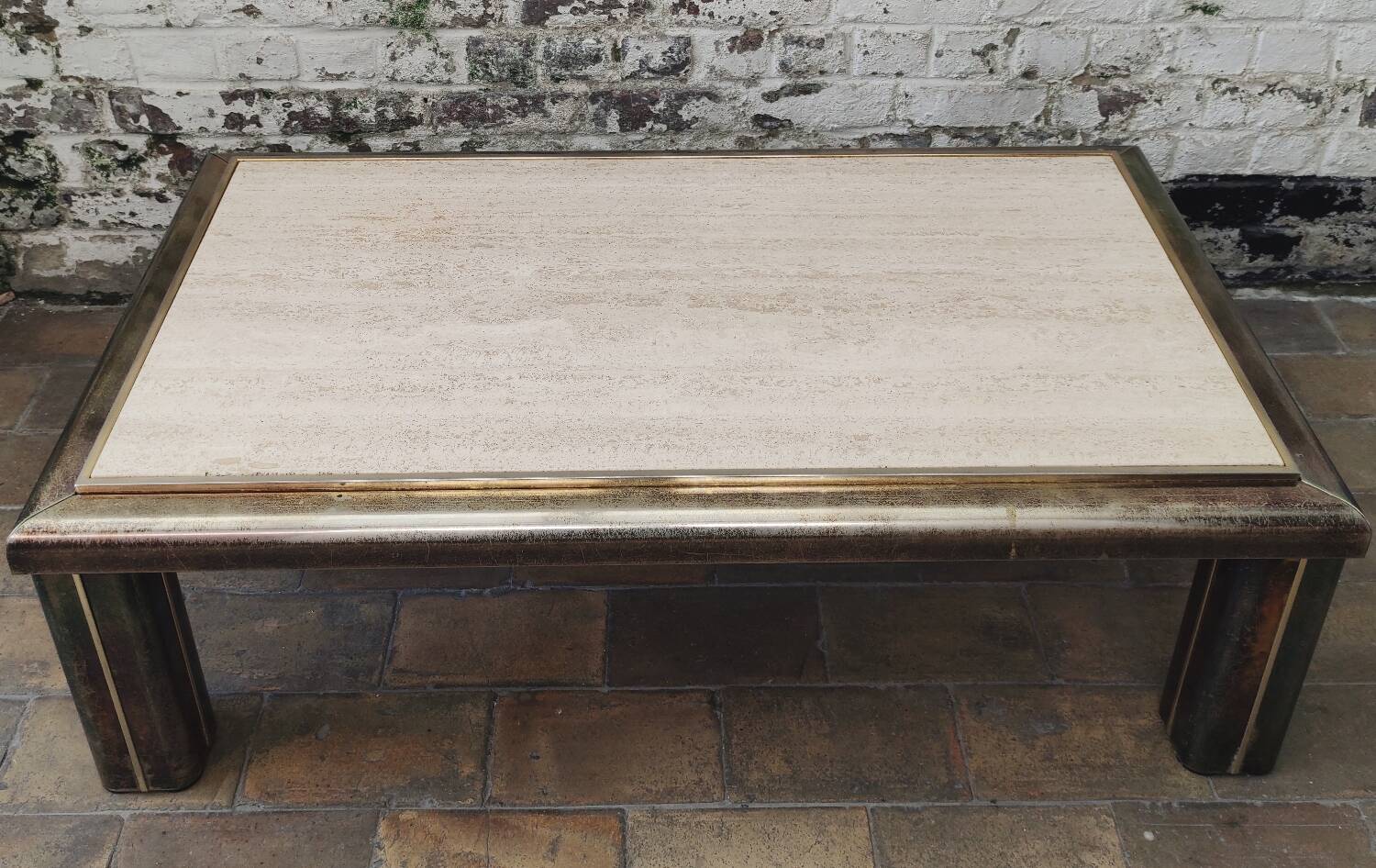 Vintage coffee table "Fedam"