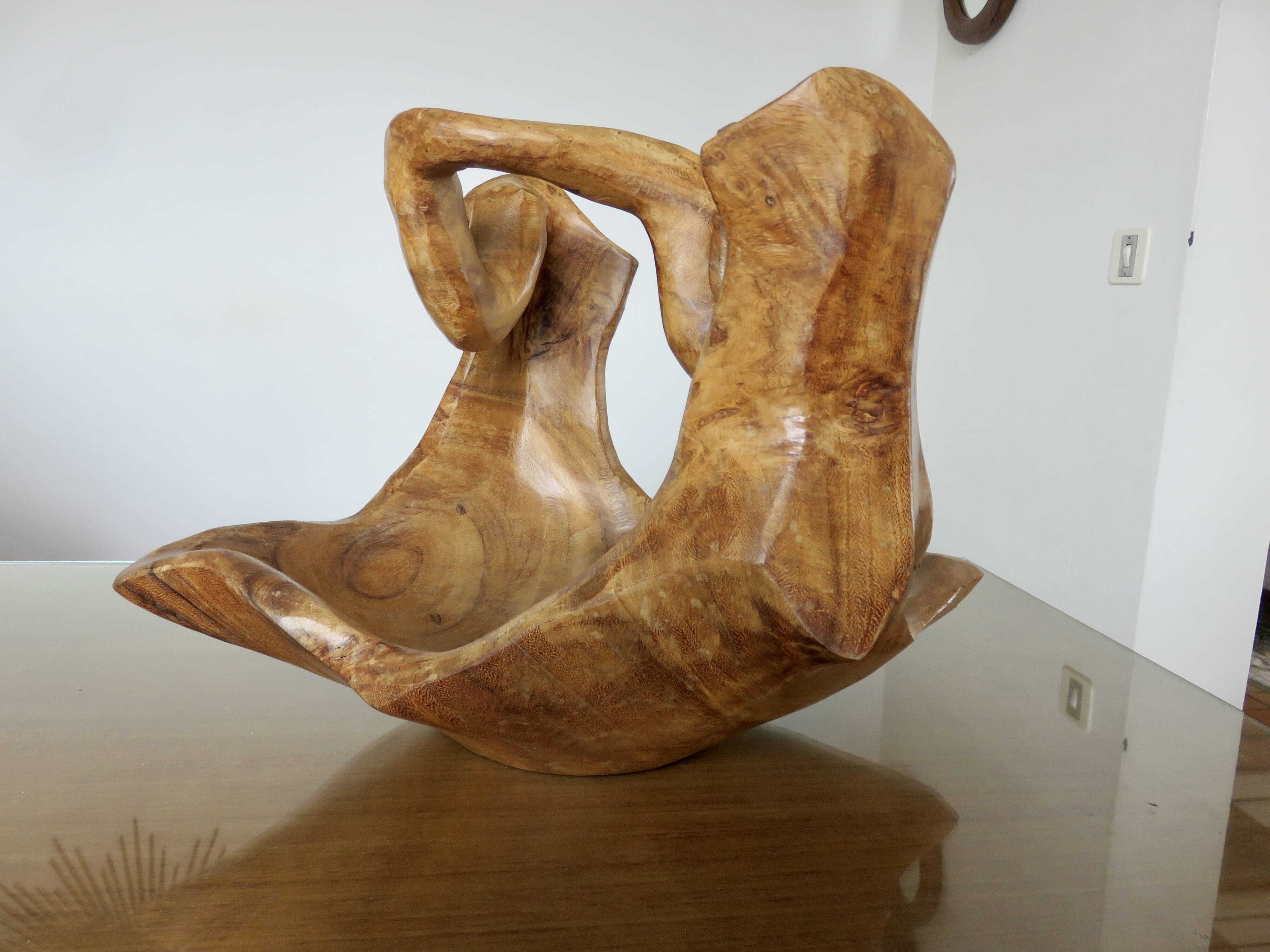 Very large olive wood fruit bowl, 1970, unique item.