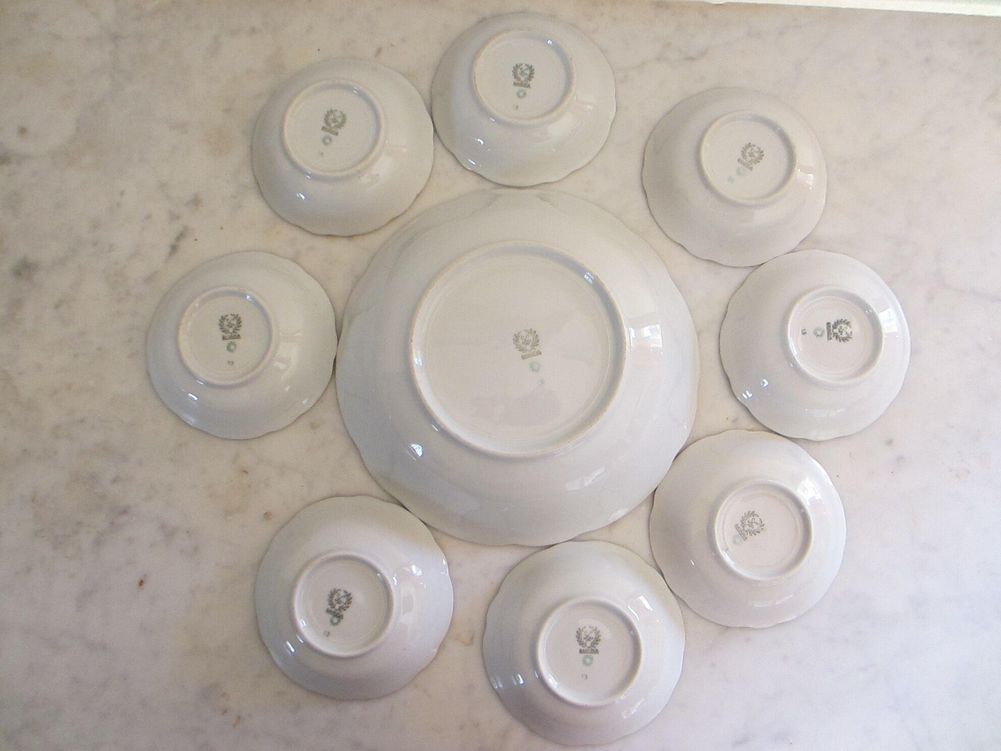 Porcelain fruit salad set