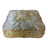 Flush mount ceiling lamp