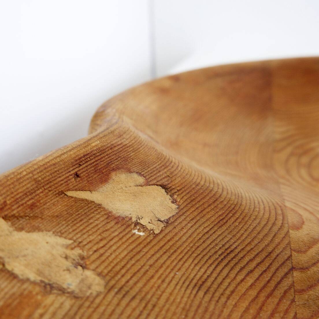 Grande coupe à fruits / centre de table en bois sculpté - 20ème
