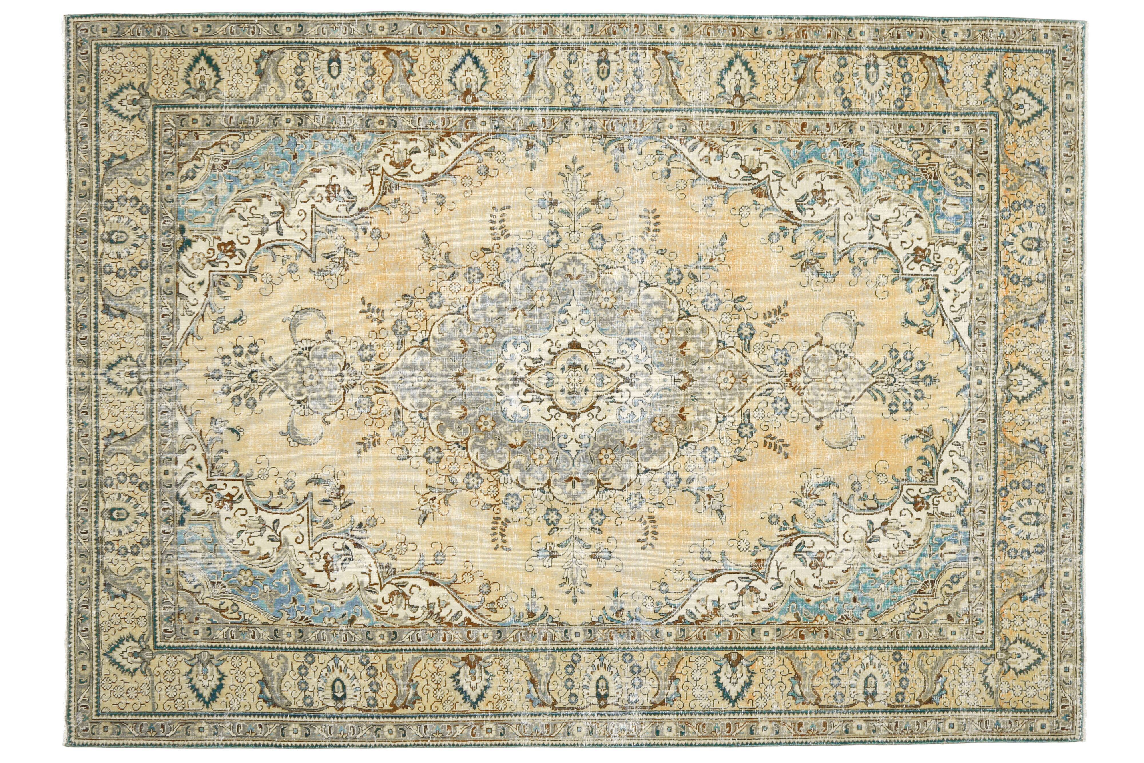 Vintage eastern carpet - 337x240cm