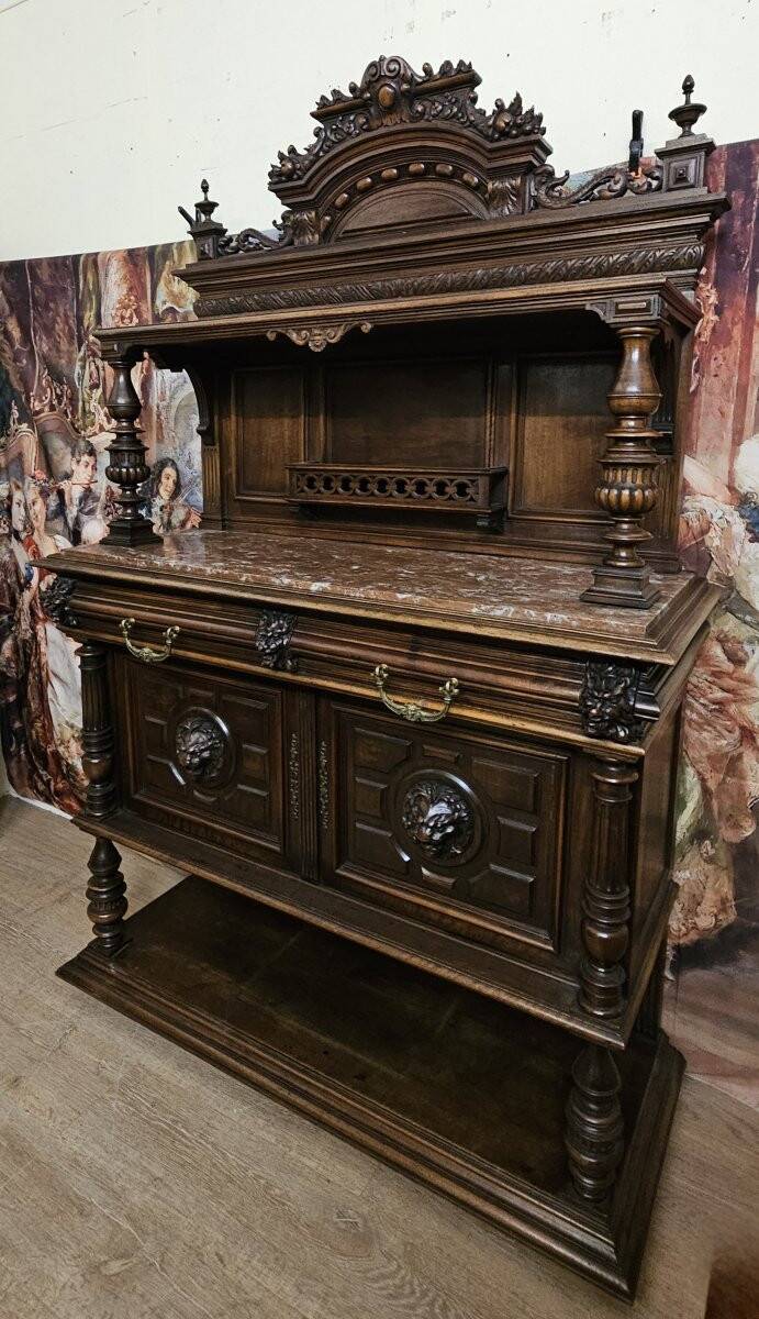 Antique walnut sideboard – Renaissance / 19th century style