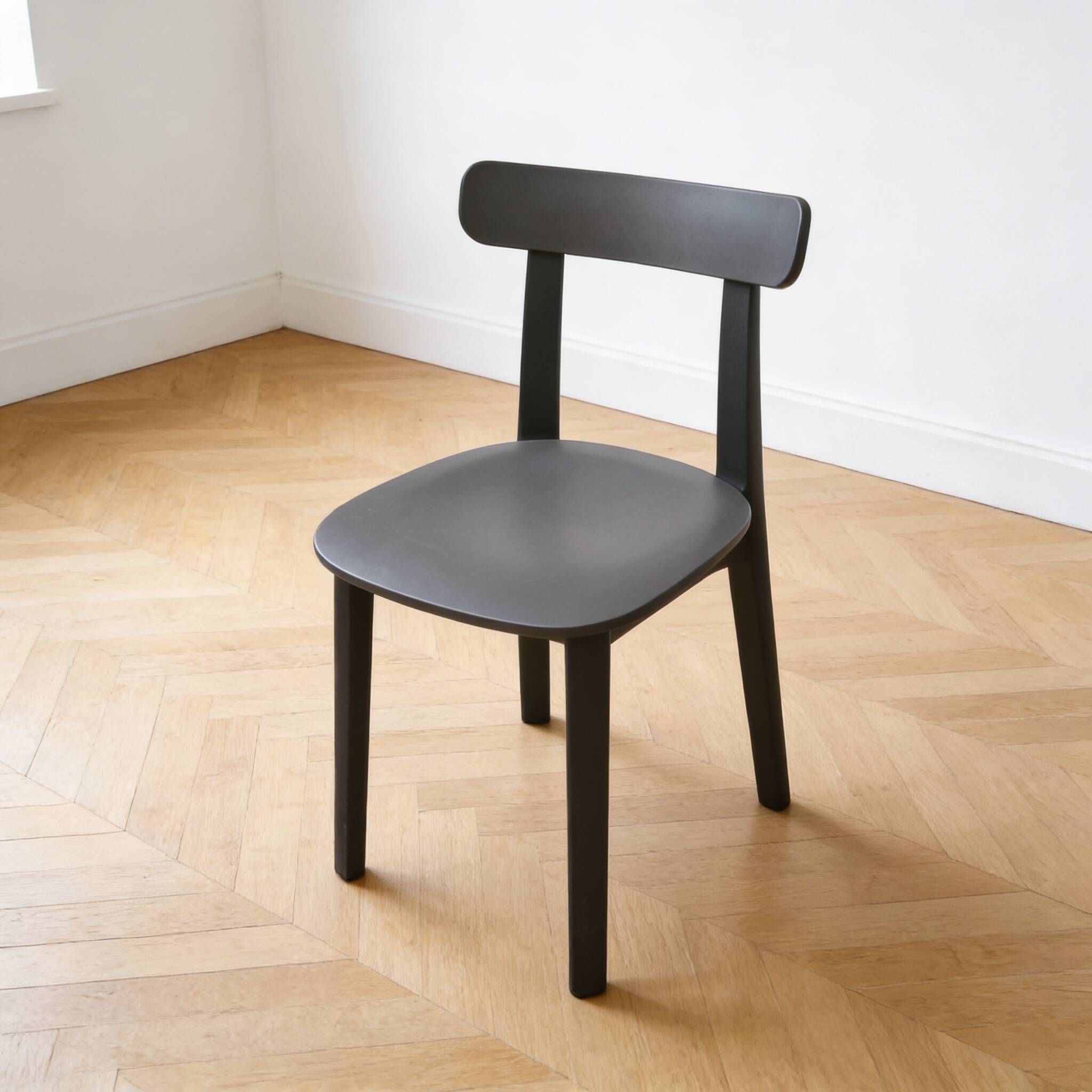 Suite de 8 chaises All Plastic Chair, Vitra